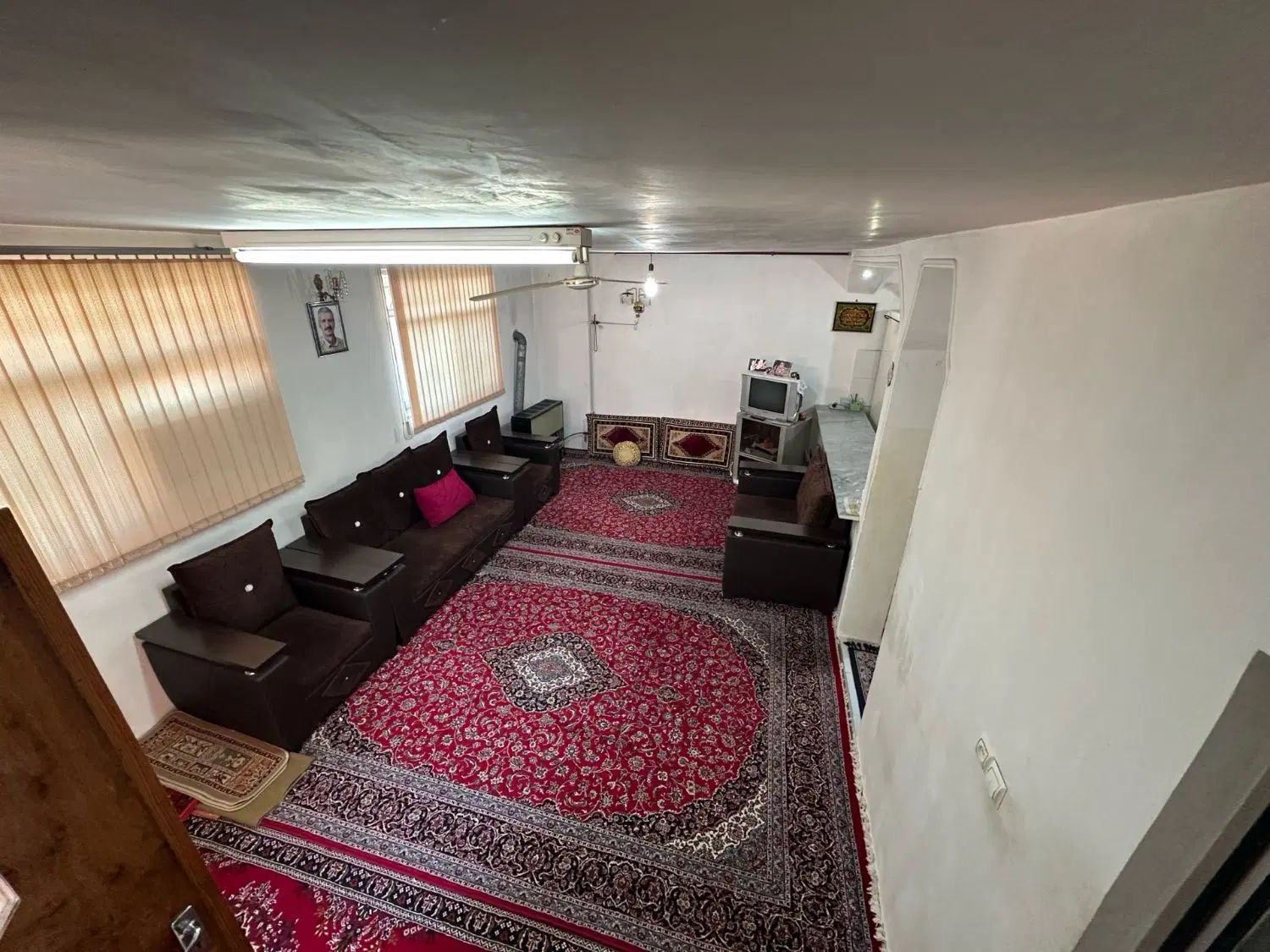 فروش خانه ویلایی 250متری دو خوابه چسبیده به رشت|فروش خانه و ویلا|رشت, یخسازی|دیوار
