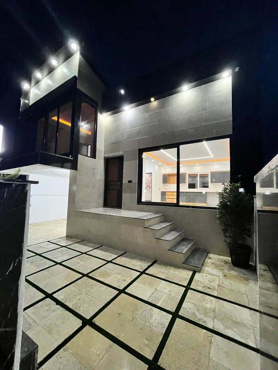 مازندران ویلاکاسبی زیر قیمت ۲/۵تا۳م ورق بزن ببین|فروش خانه و ویلا|چمستان, |دیوار