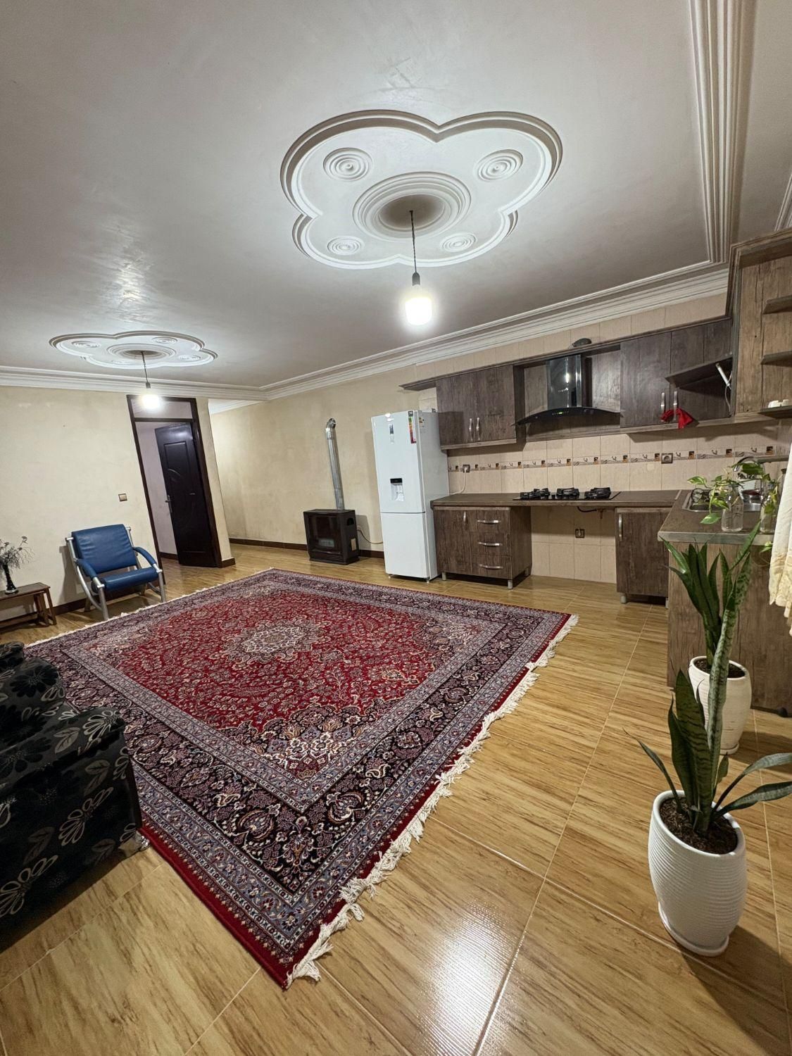 اجاره واحد تک خوابه روزانه و هفتگی|اجارهٔ کوتاهمدت آپارتمان و سوئیت|چالوس, |دیوار