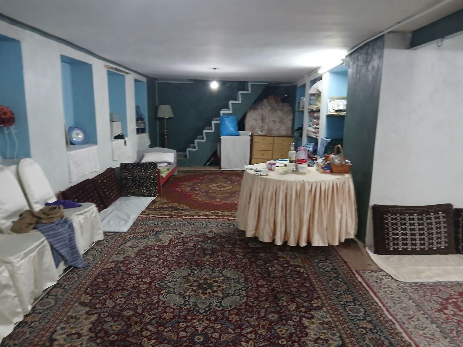 اتاق برای آقای مجرد - همخانه ، خابگاه،مسافر خانه|اجارهٔ خانه و ویلا|اصفهان, نقش جهان|دیوار
