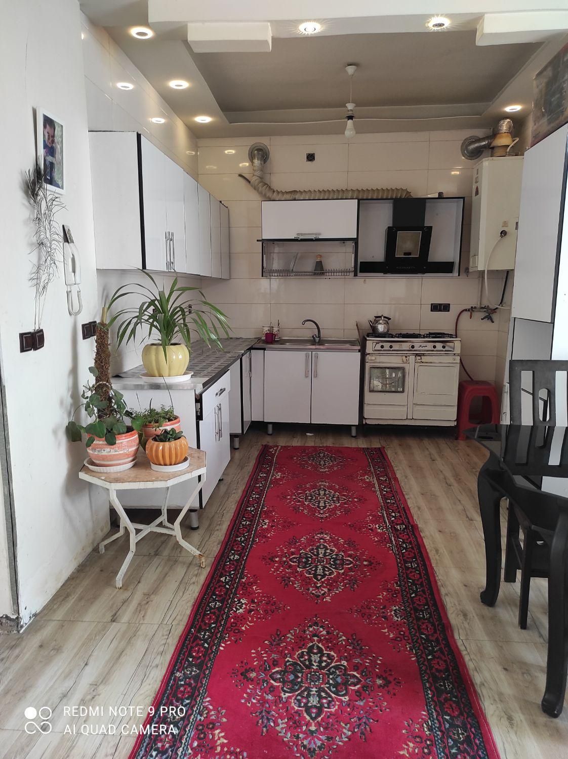 منزل مبله اپارتمان سوییت حیاط دار|اجارهٔ کوتاه‌مدت آپارتمان و سوئیت|شیراز, طلاب|دیوار