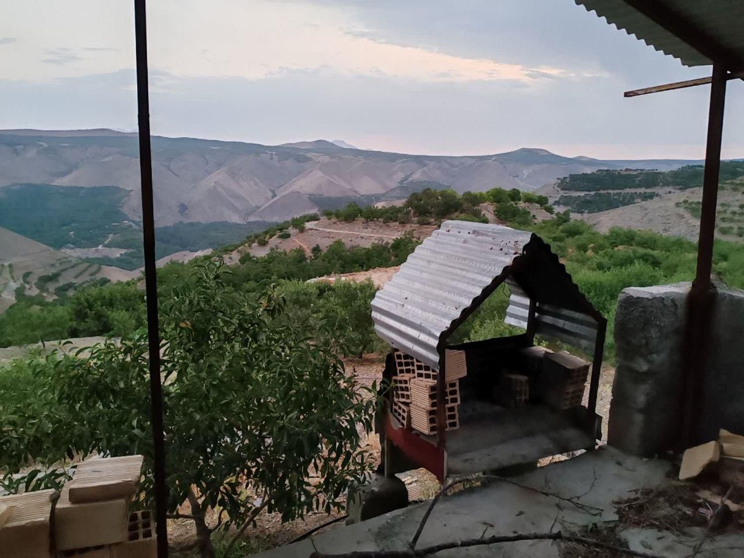 فروش زمین ۱ هکتار|فروش زمین و ملک کلنگی|زاینده رود, |دیوار