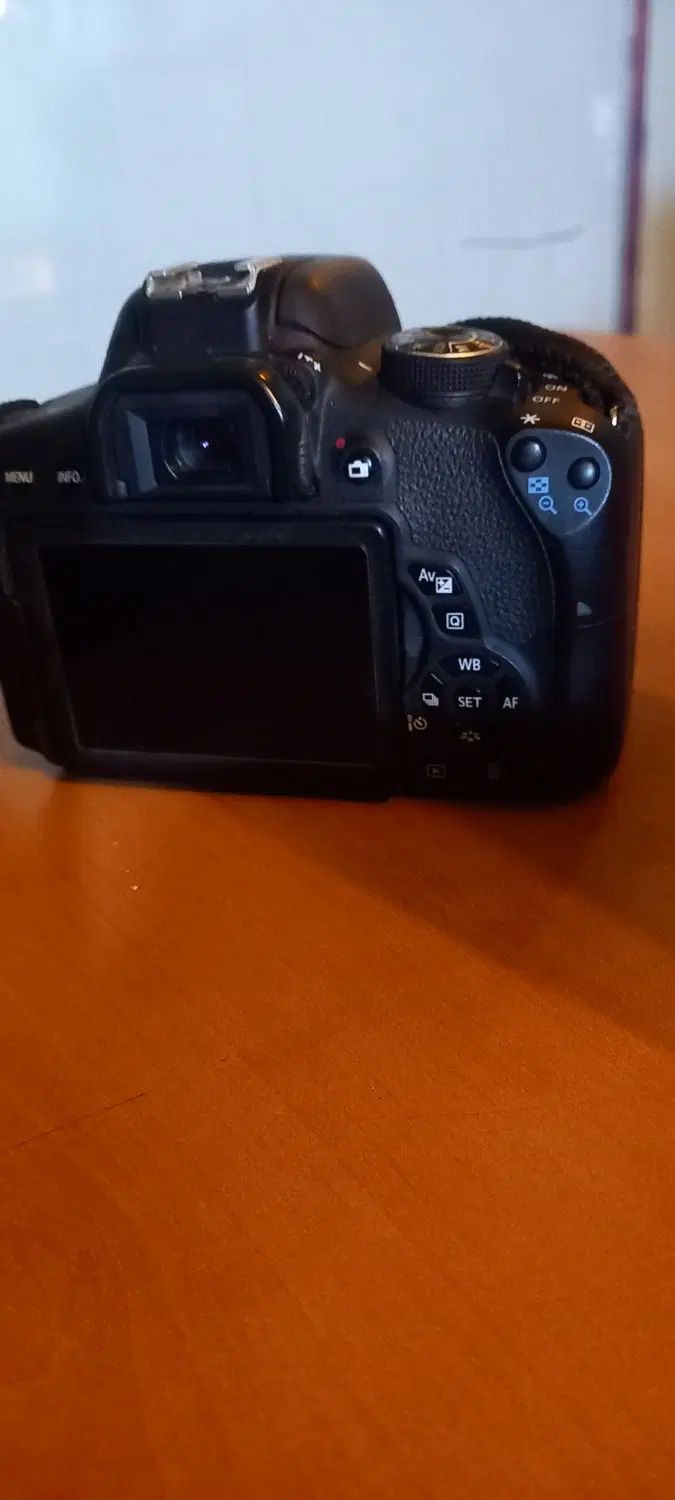دوربین عکاسی کنون canon 750d|دوربین عکاسی و فیلم‌برداری|تهران, نازی‌آباد|دیوار