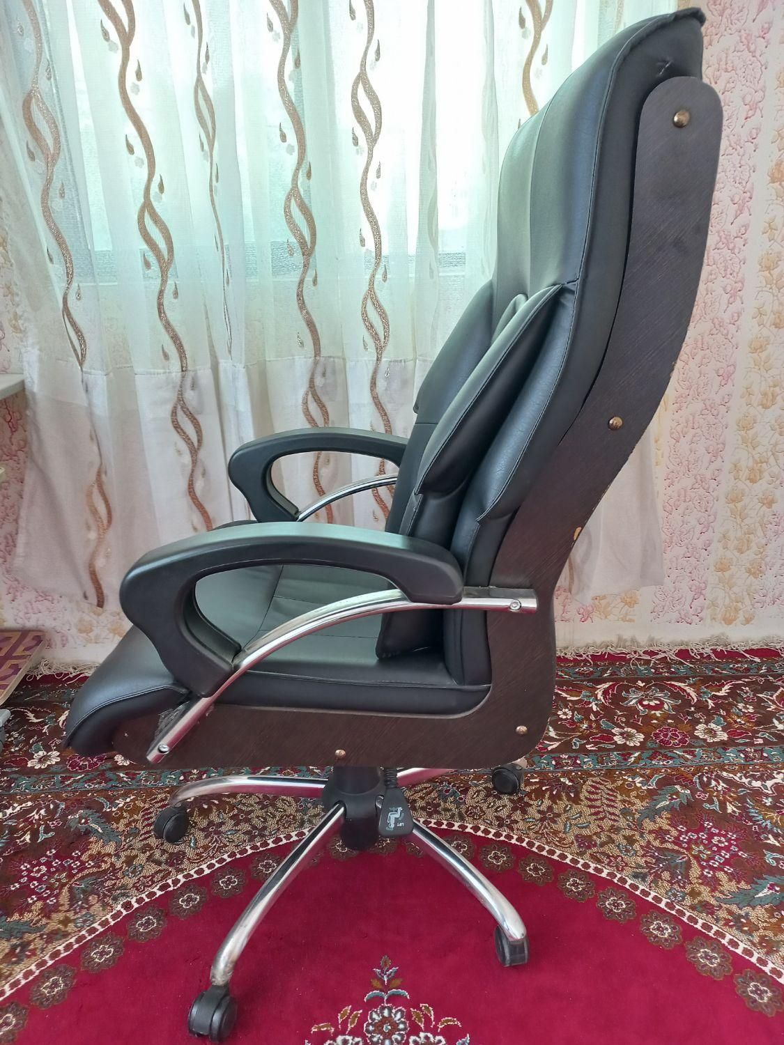 صندلی مدیریت و میز کامپیوتر|صندلی و نیمکت|قزوین, |دیوار