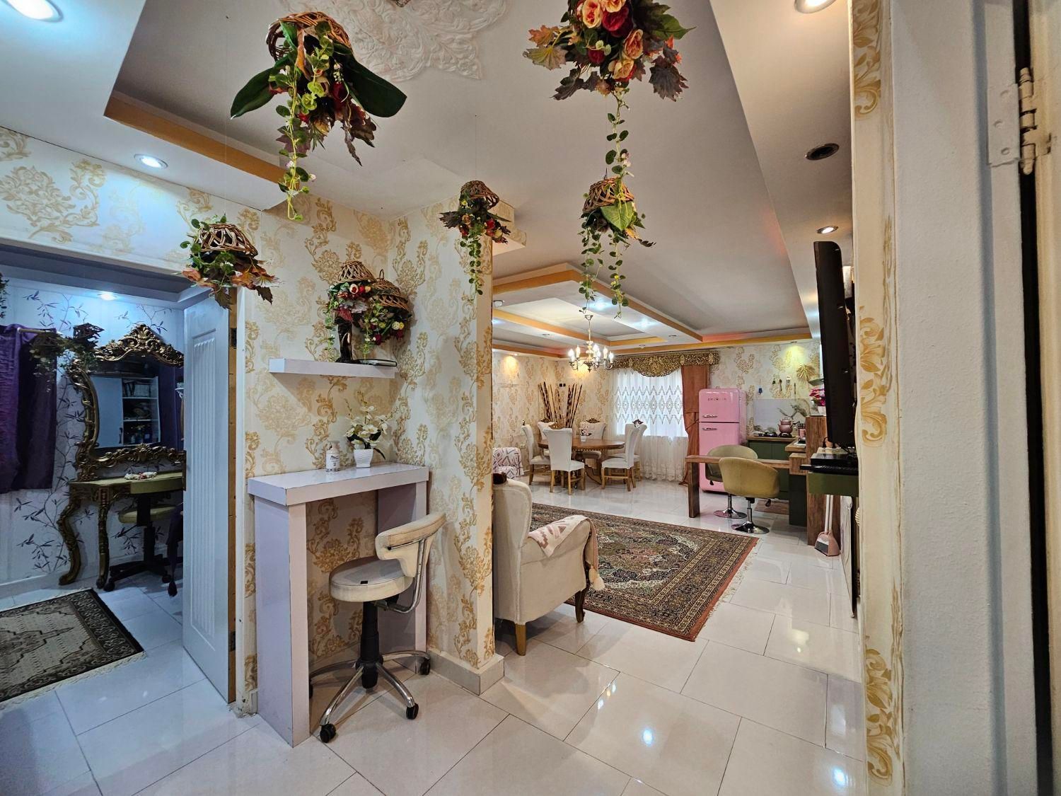 اجاره روزانه/هفتگی/ آپارتمان ۸۰ متری در معلم|اجارهٔ کوتاهمدت آپارتمان و سوئیت|رشت, معلم|دیوار