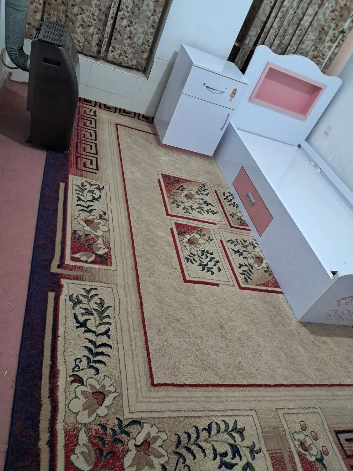سه تخته گلیم فرش دو تخته ۱۲ متری و یک تخته ۹متری|فرش|مرودشت, بیست متری بیمارستان|دیوار