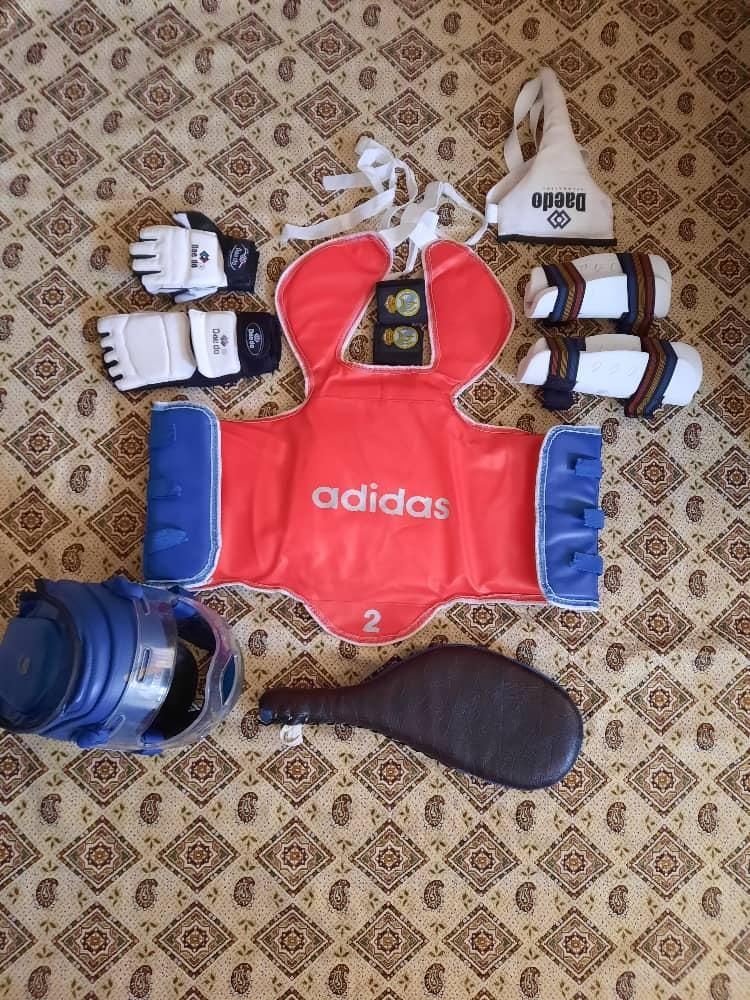 لباس تکواندو سایز ۲|تجهیزات ورزشی|رشت, گلسار|دیوار