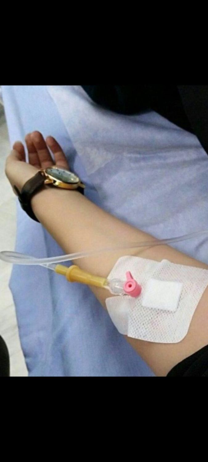 خدمات پرستاری(سرم تراپی،فصدخون،سونداژ درمنزل)|خدمات آرایشگری و زیبایی|تهران, فلسطین (میدان انقلاب)|دیوار