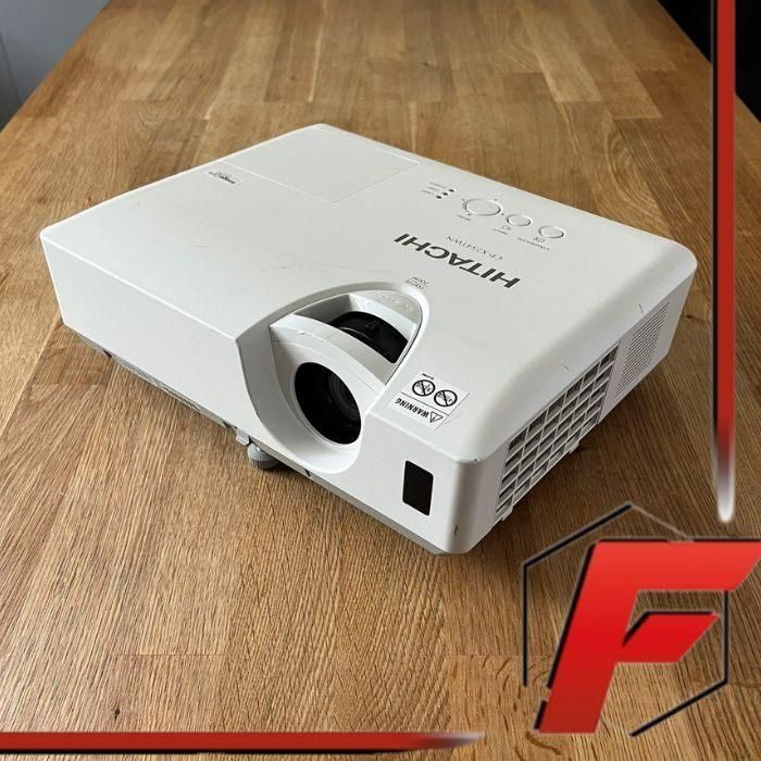 ویدئو پروژکتور اداری آموزشی Hitachi CP-X2530WN|تلویزیون و پروژکتور|مشهد, وکیل‌آباد|دیوار