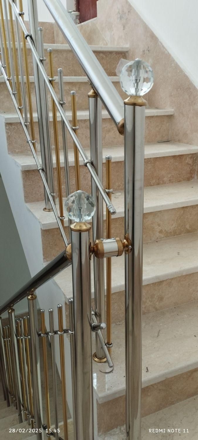 اجرای نرده استیل تعمیرات نرده نصاب نرده|خدمات پیشه و مهارت|ارومیه, |دیوار