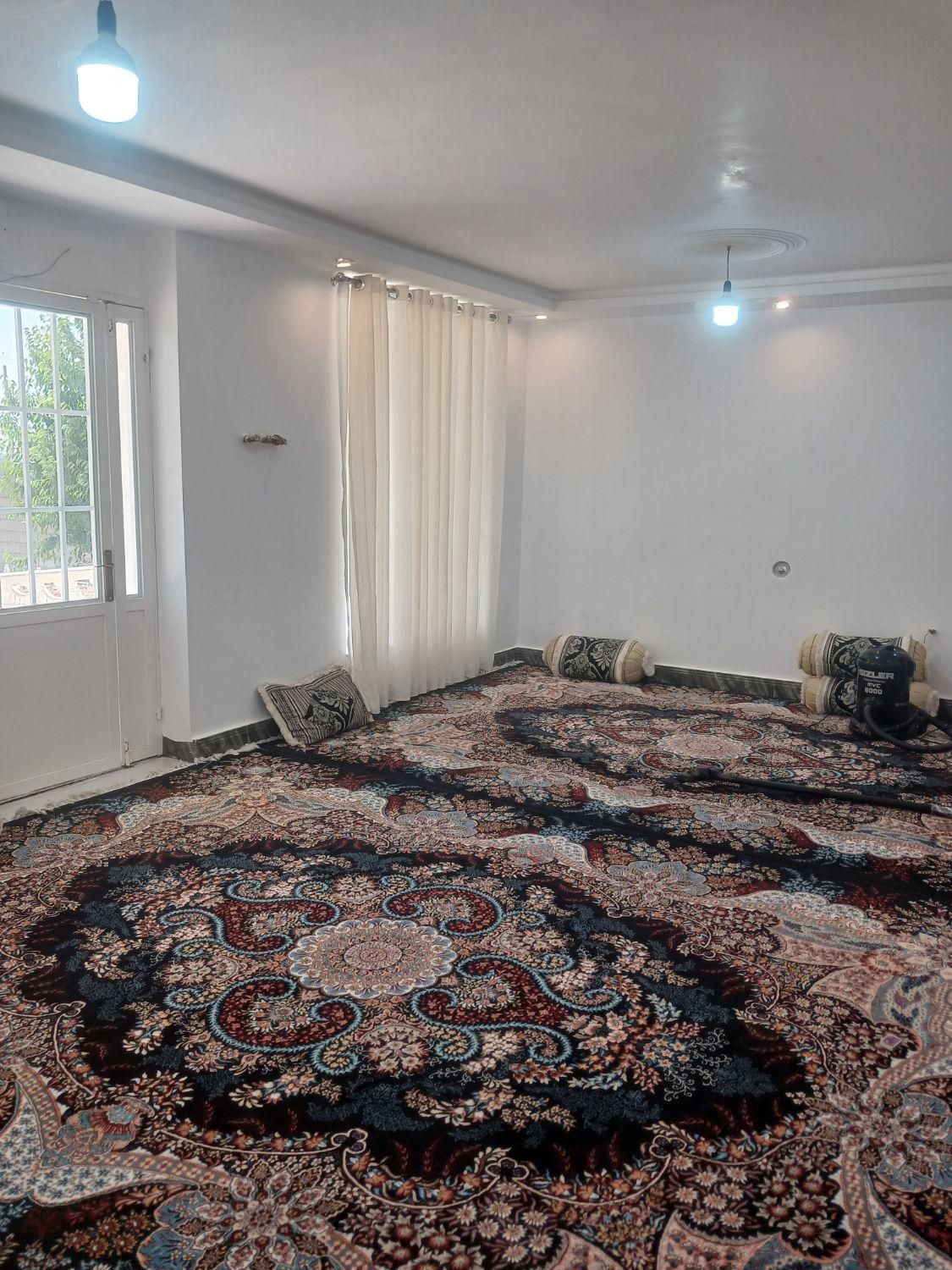 اجاره روزانه/هفتگی/ماهانه ویلا ۸۰ متری|اجارهٔ کوتاهمدت ویلا و باغ|سپیدان, |دیوار