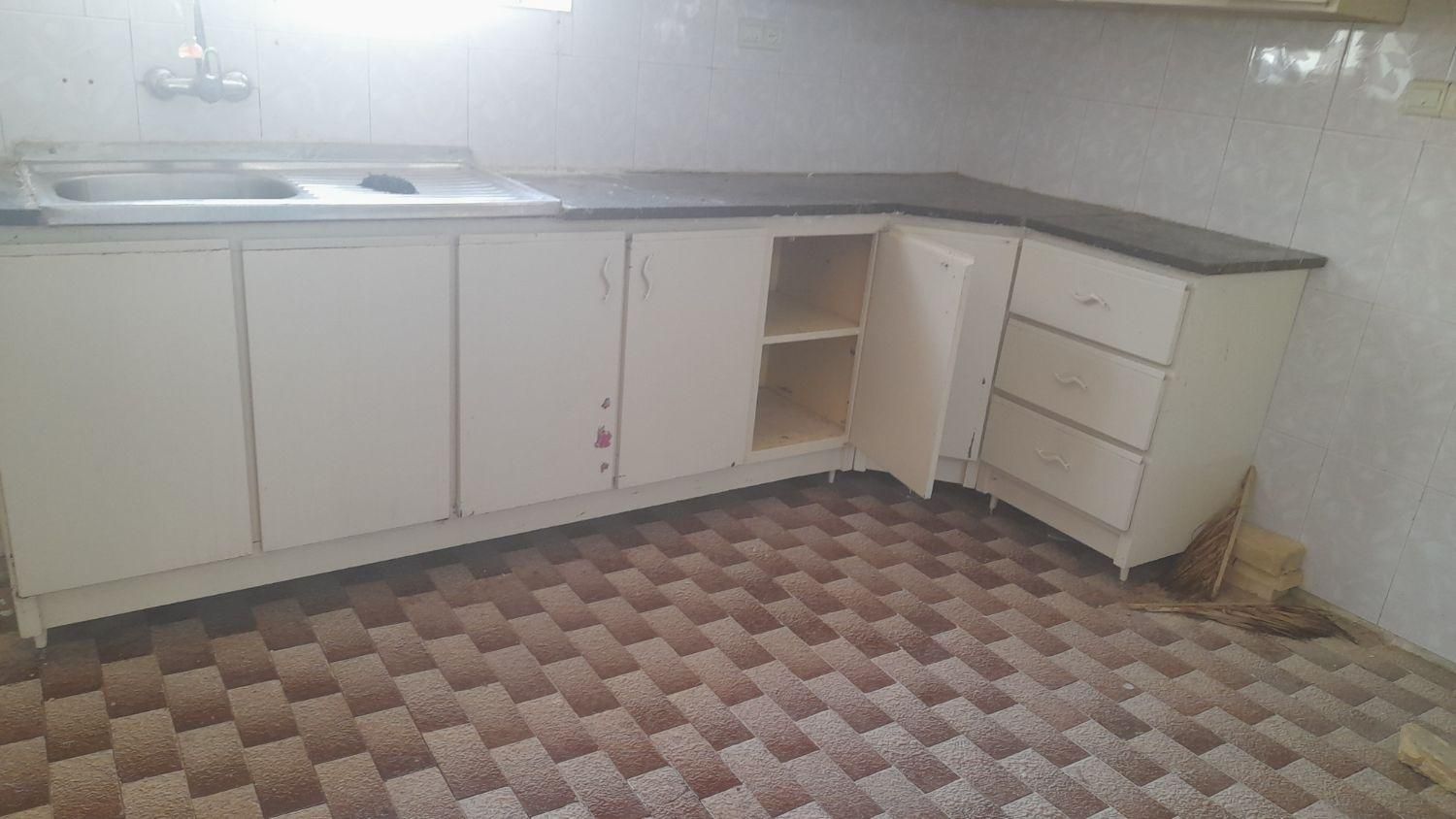 کابینت فلزی باهود وسینگ دسشویی|آب‌چکان و نظم‌دهنده ظروف|یزد, |دیوار