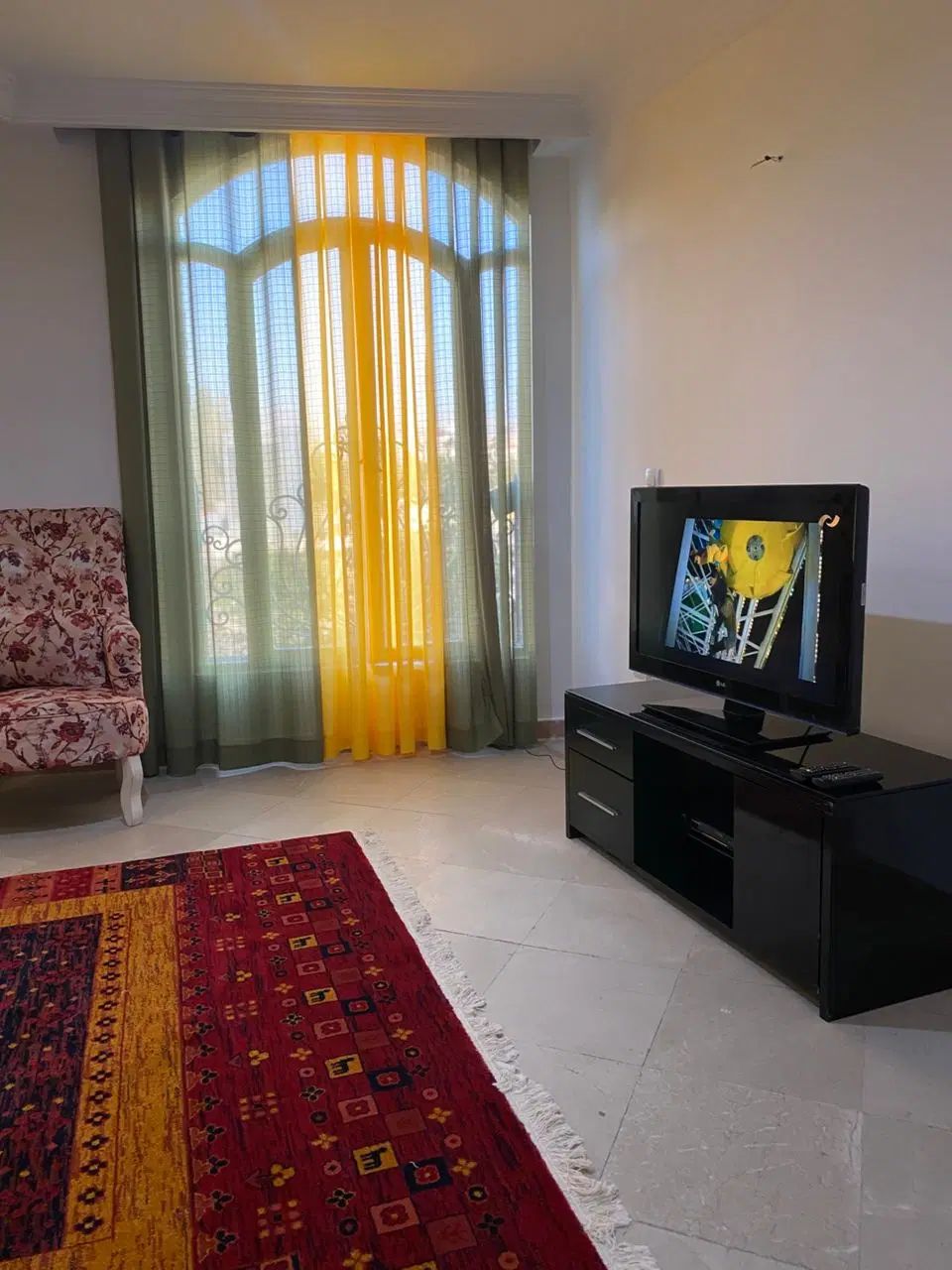 اجاره روزانه هفتگی‌ ماهانه آپارتمان مبله در دبستان|اجارهٔ کوتاه‌مدت آپارتمان و سوئیت|تهران, دبستان|دیوار