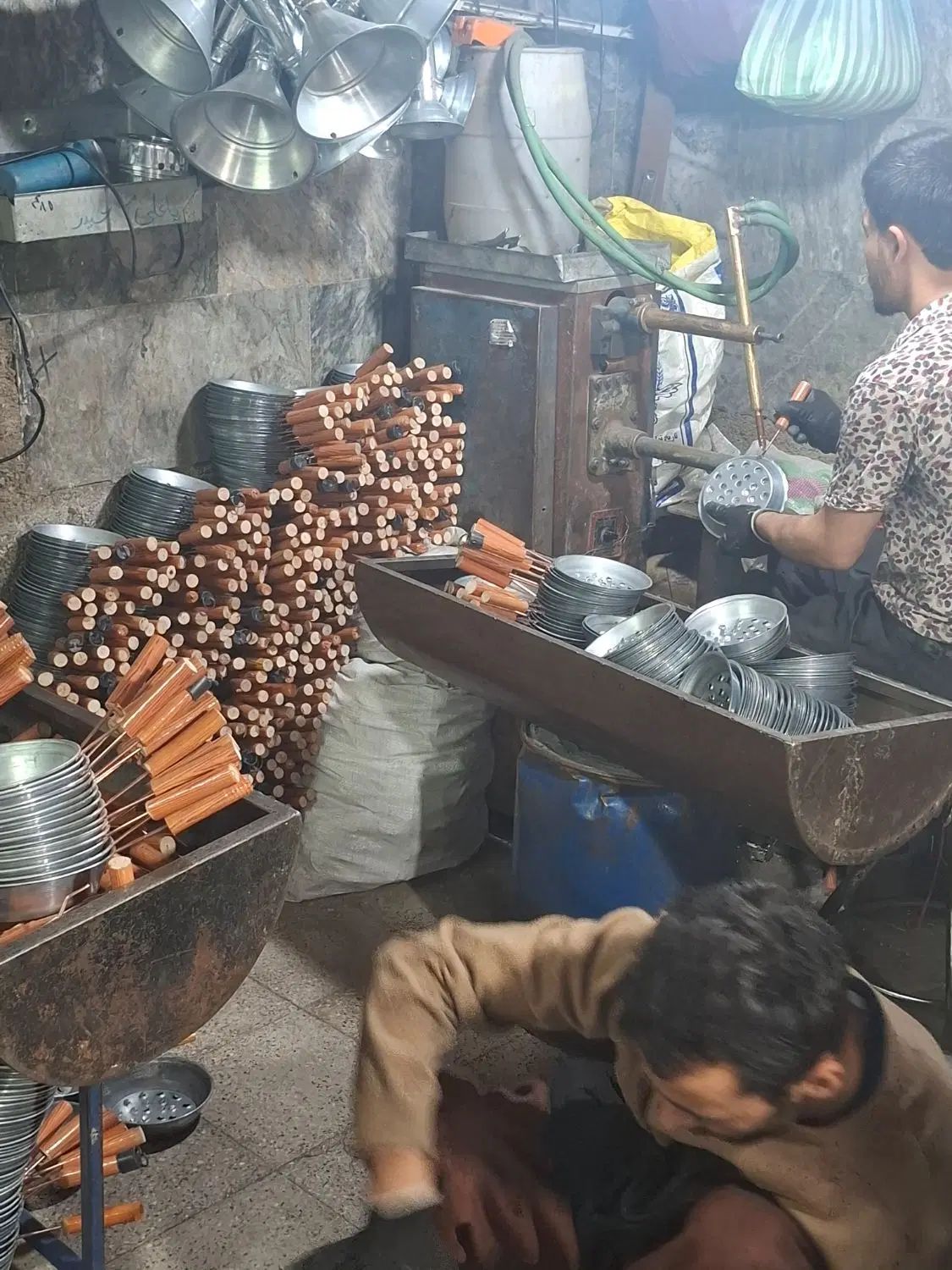 کار در تولیدی حلبی سازی|استخدام صنعتی، فنی، مهندسی|تهران, بازار|دیوار