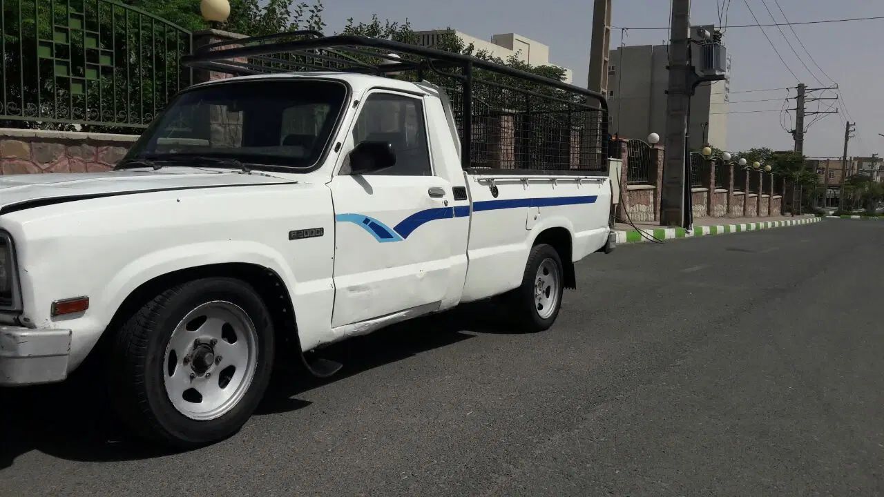 وانت مزدا 1600، مدل ۱۳۷۰|خودرو سواری و وانت|تهران, مشیریه|دیوار