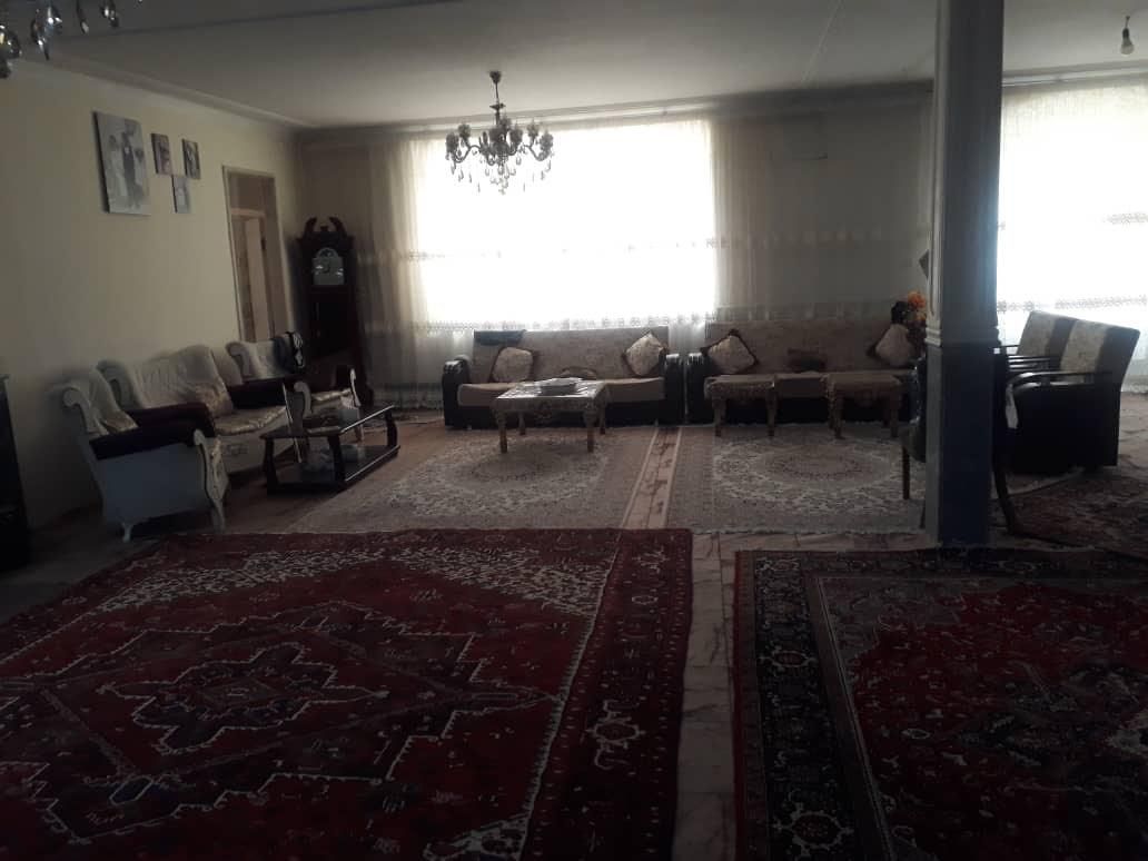 اجاره آپارتمان۲۰۰متری۲خوابه همکف درامیرکبیرجنوبی|اجارهٔ آپارتمان|تبریز, |دیوار