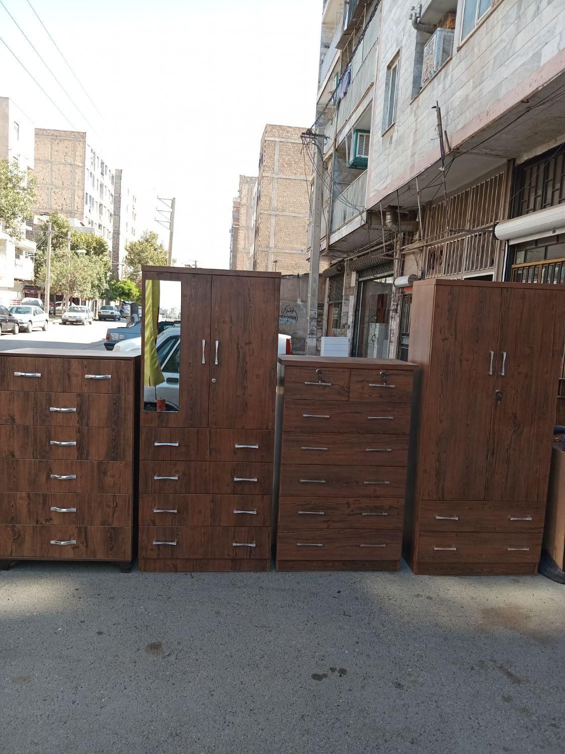 کمددراور|جاکفشی، کمد، دراور|کرج, خرمدشت|دیوار