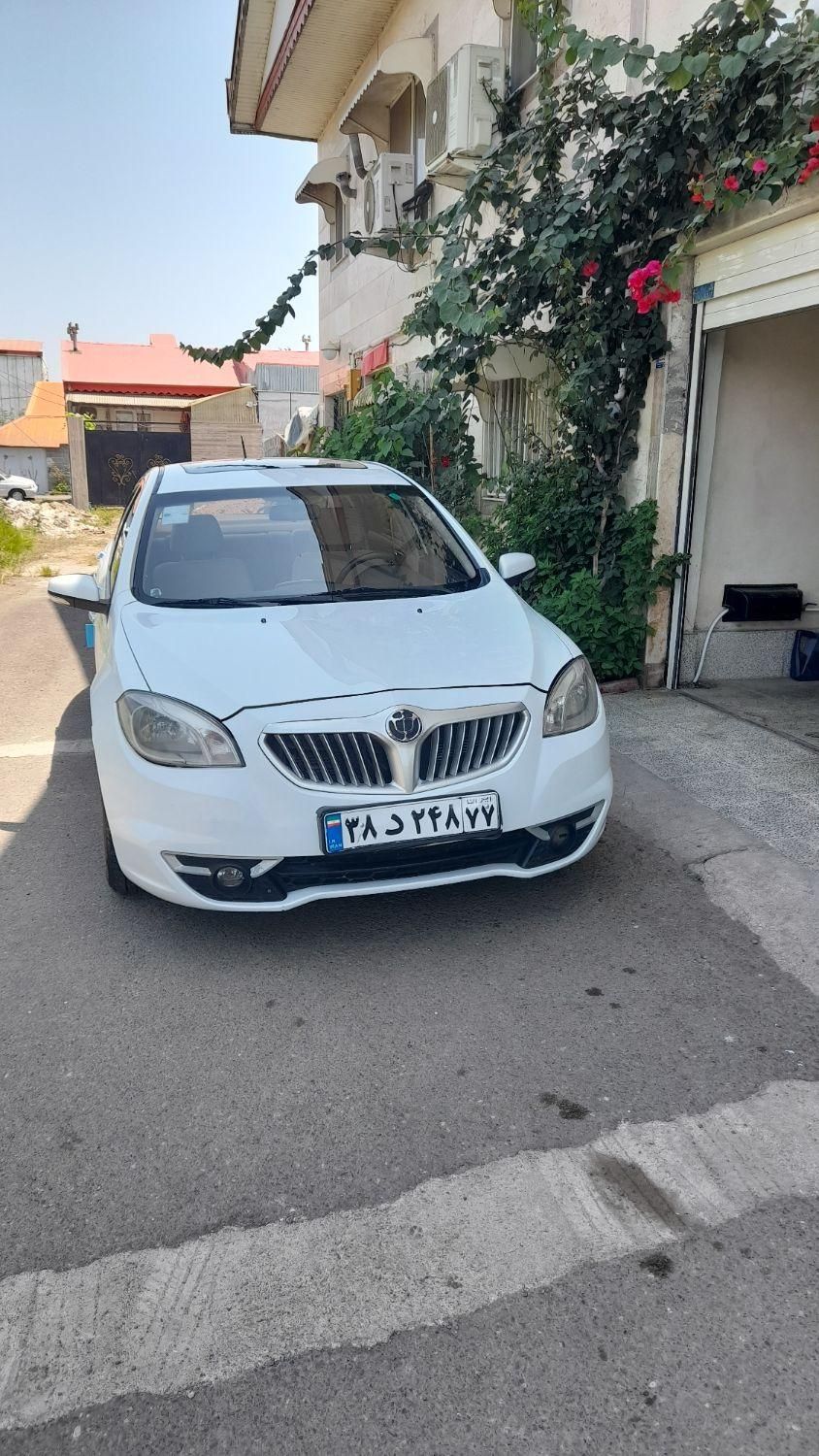 برلیانس H330 اتوماتیک 1500cc، مدل ۱۳۹۵|خودرو سواری و وانت|رشت, آتشگاه|دیوار