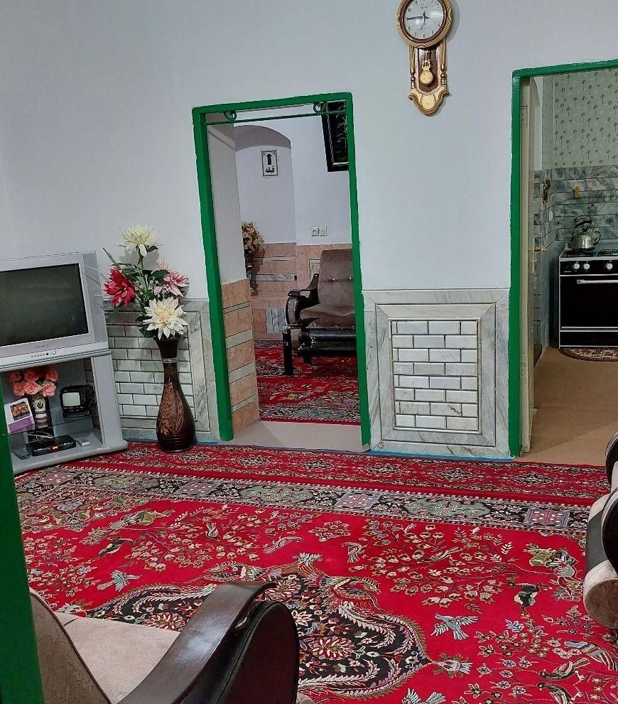 اجاره سوئیت ویلایی با پارکینگ،پاسخگویی ۲۴ ساعته|اجارهٔ کوتاه‌مدت آپارتمان و سوئیت|فردوس (خراسان), |دیوار
