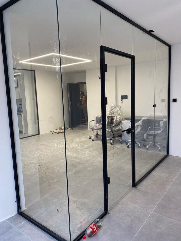 شیشه سکوریت و لمینت|خدمات پیشه و مهارت|شیراز, زرهی|دیوار