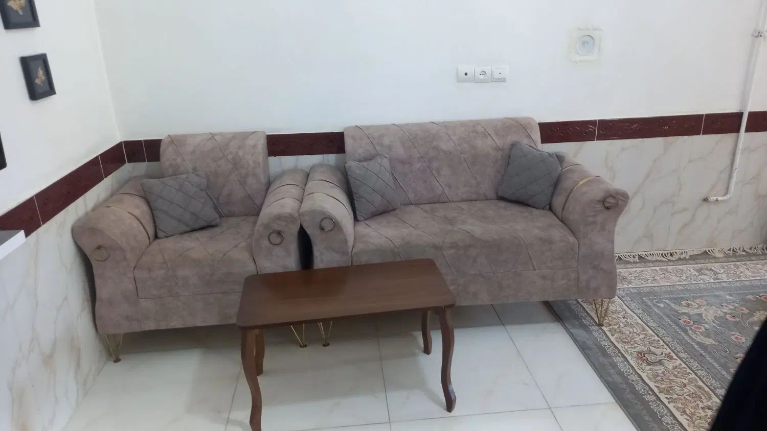 مبل ۷نفره درحدنو|مبلمان خانگی و میز عسلی|مشهد, اروند|دیوار