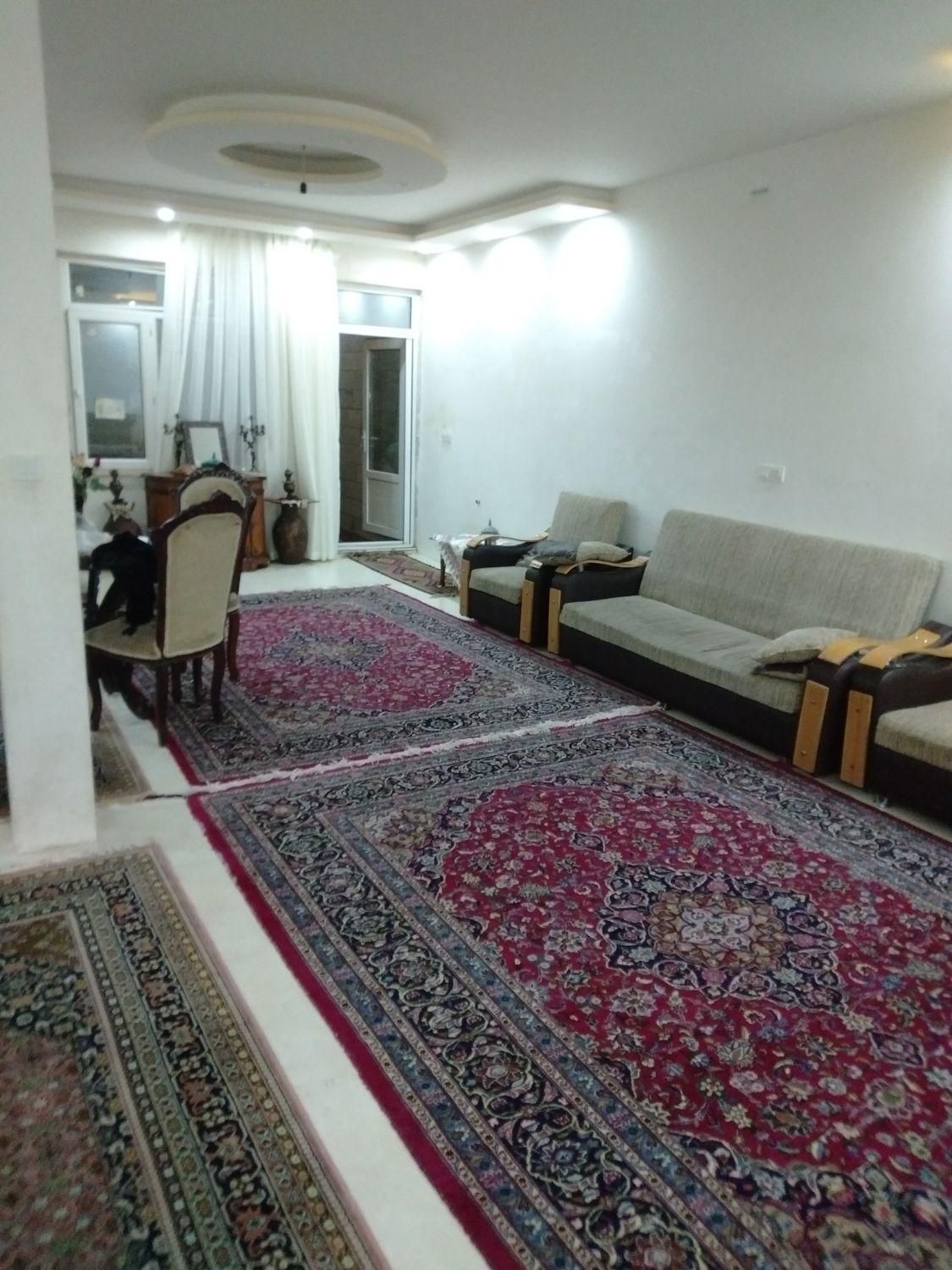اجاره روزانه/هفتگی/ماهانه آپارتمان ۹۰ متری|اجارهٔ کوتاه‌مدت آپارتمان و سوئیت|ابهر, |دیوار