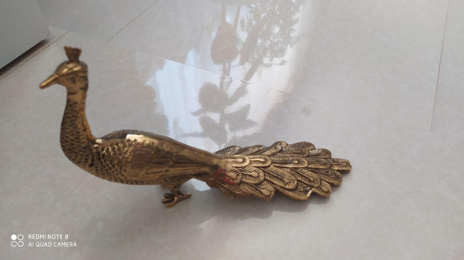 طاووس برنجی سنگین|مجسمه، تندیس، ماکت|ساوه, |دیوار