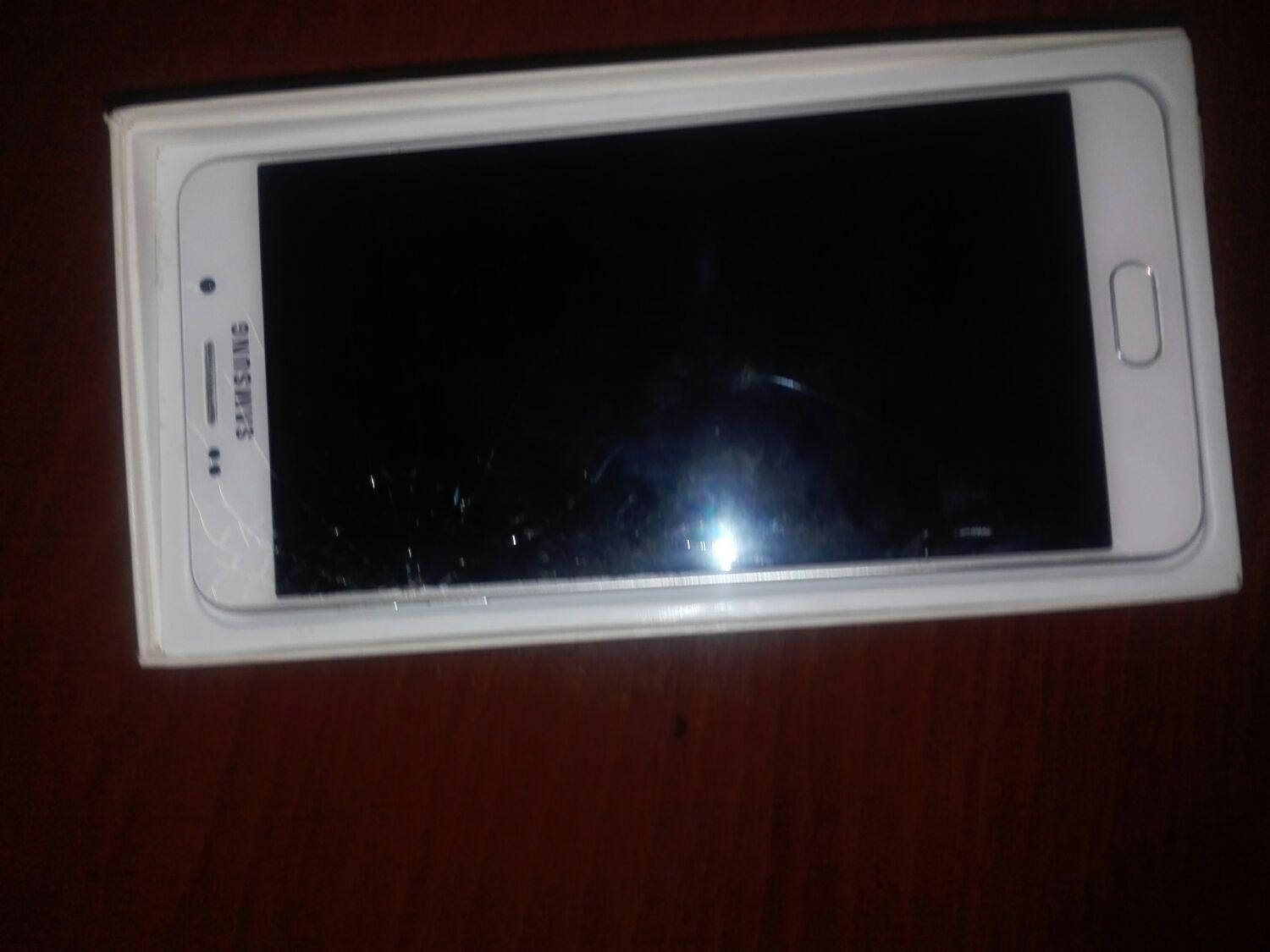 سامسونگ Galaxy A7 Duos با حافظهٔ ۱۶ گیگابایت|موبایل|کاشان, باهنر|دیوار