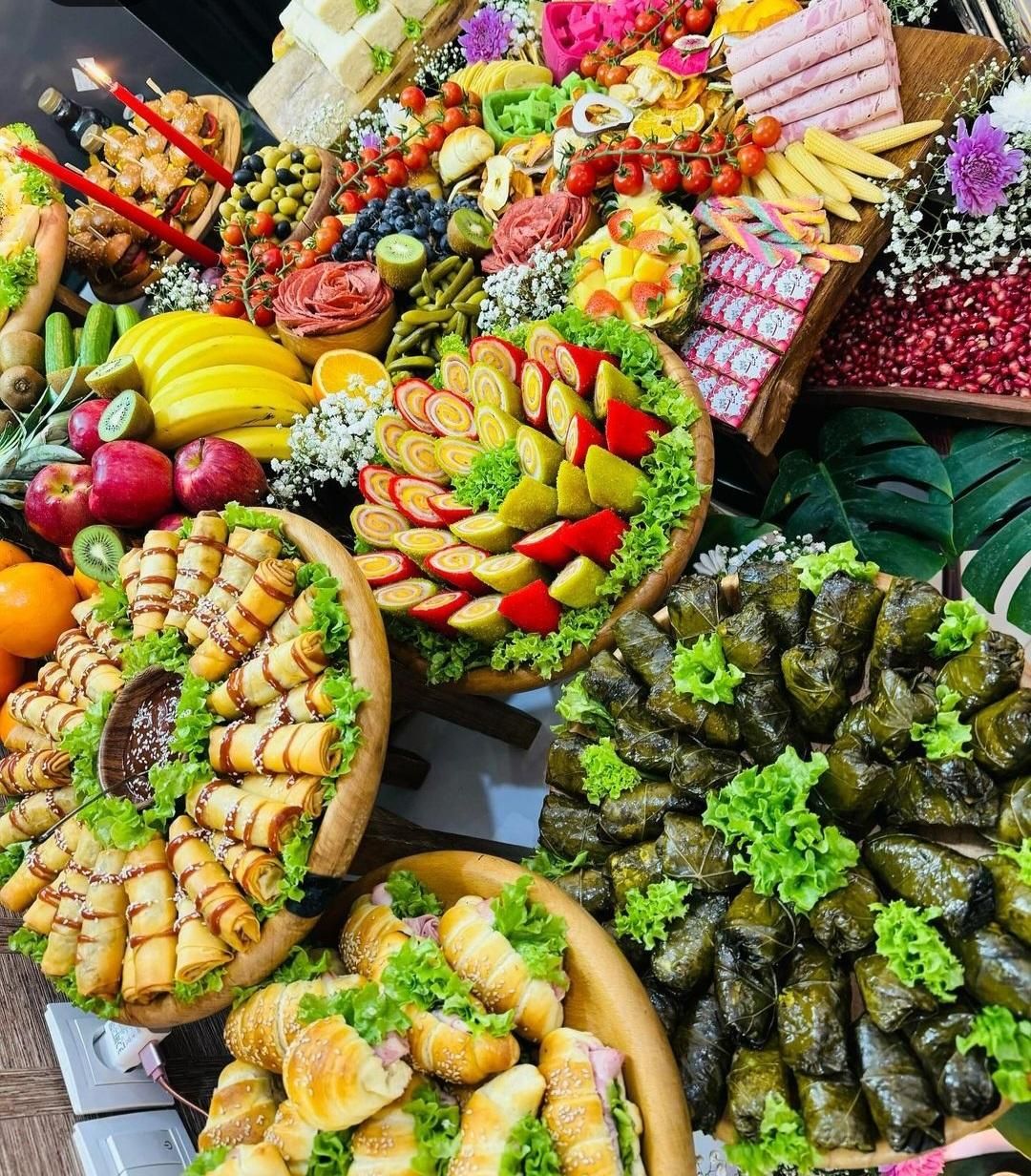 فینگرفود ، فینگر فود ،  دسر ، غذای کیلویی|خدمات پذیرایی، مراسم|اصفهان, شیخ اشراق|دیوار