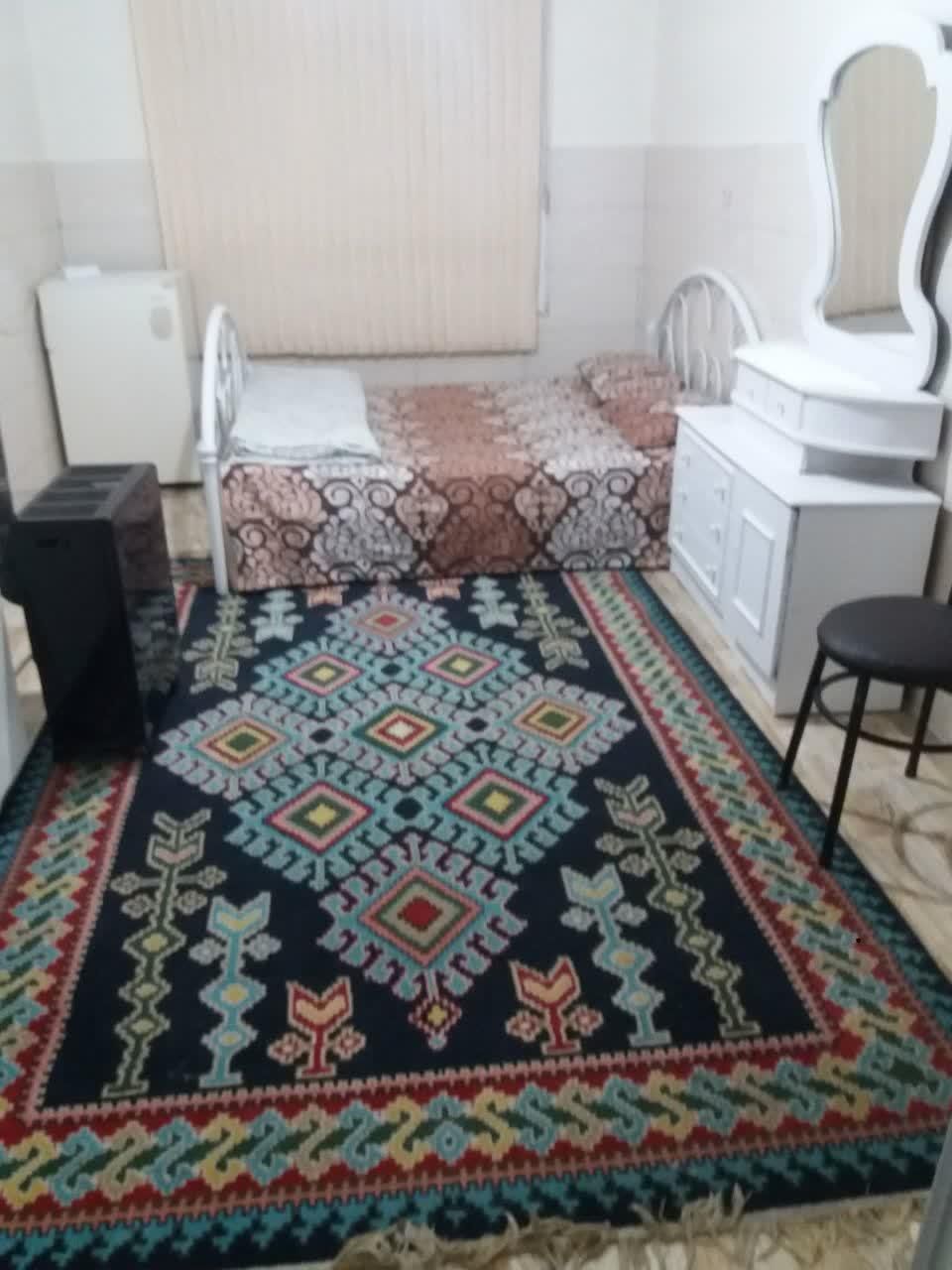 اجاره سوئیت ۲۰ متری مبله، روزانه وماهانه، بربلوار|اجارهٔ کوتاه‌مدت آپارتمان و سوئیت|همدان, |دیوار