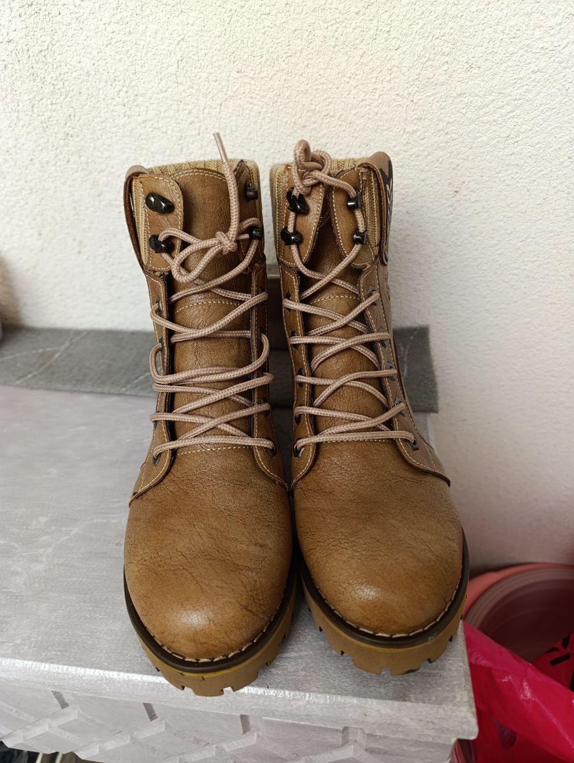 سایز 37|کیف، کفش، کمربند|اقبالیه, |دیوار