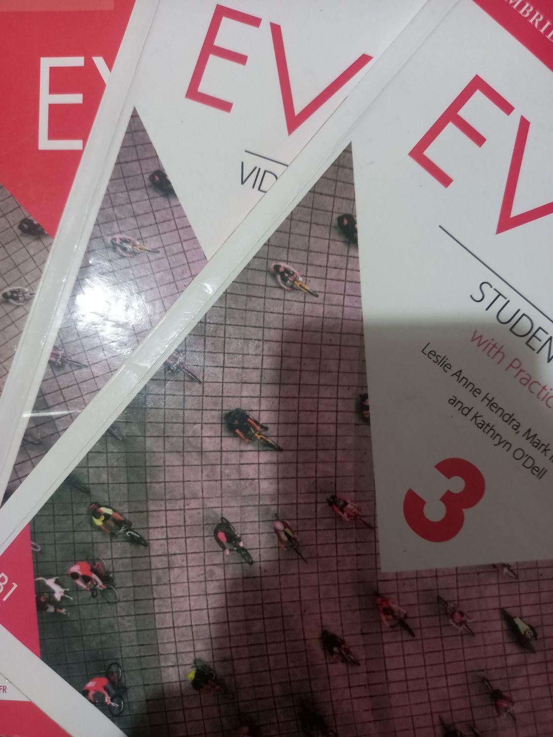 evolve|کتاب و مجله آموزشی|تهران, جی|دیوار