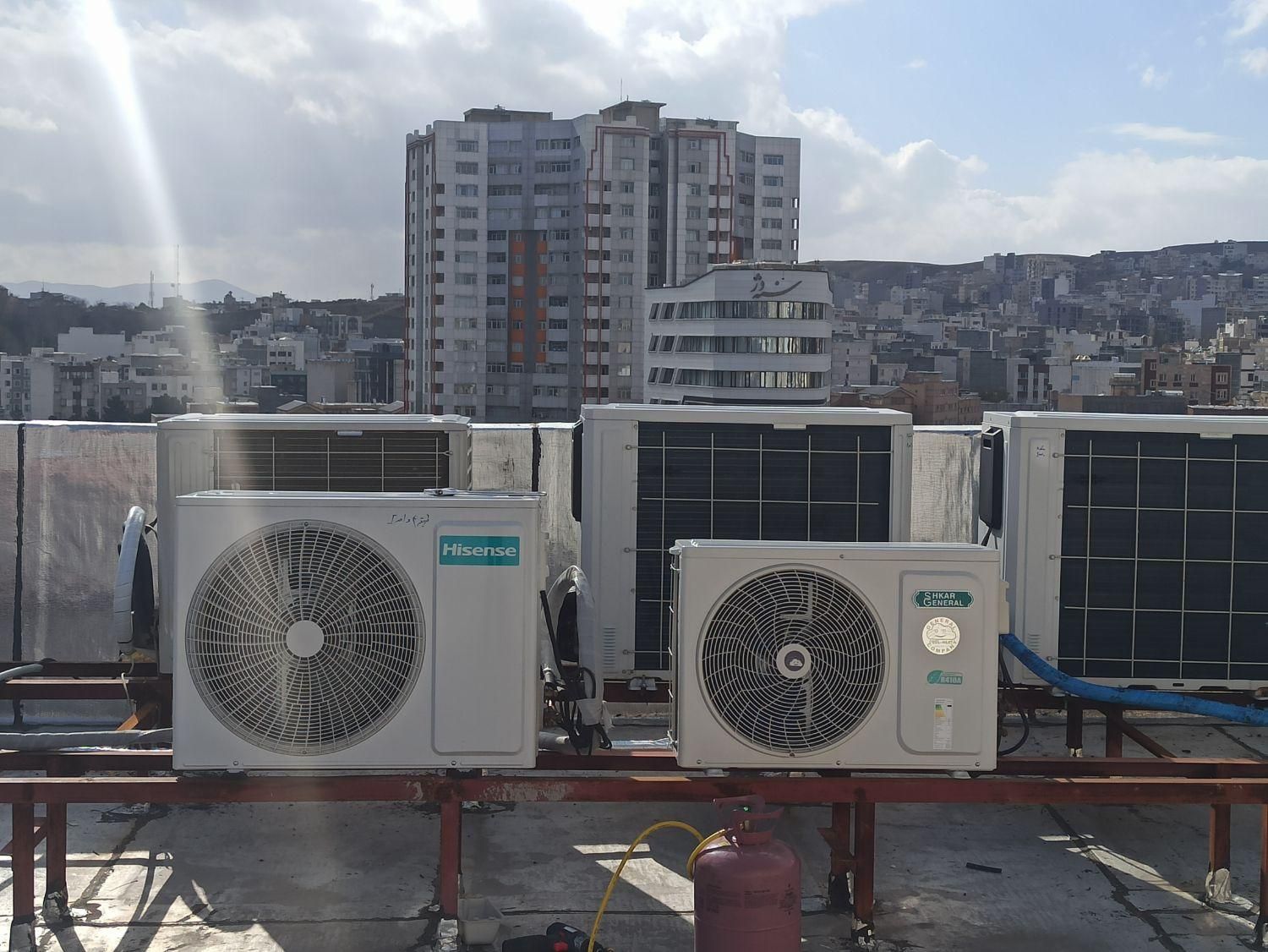 خدمات و تعمیرات تخصصی کولرگازی و داکت اسپلت|خدمات پیشه و مهارت|سنندج, |دیوار