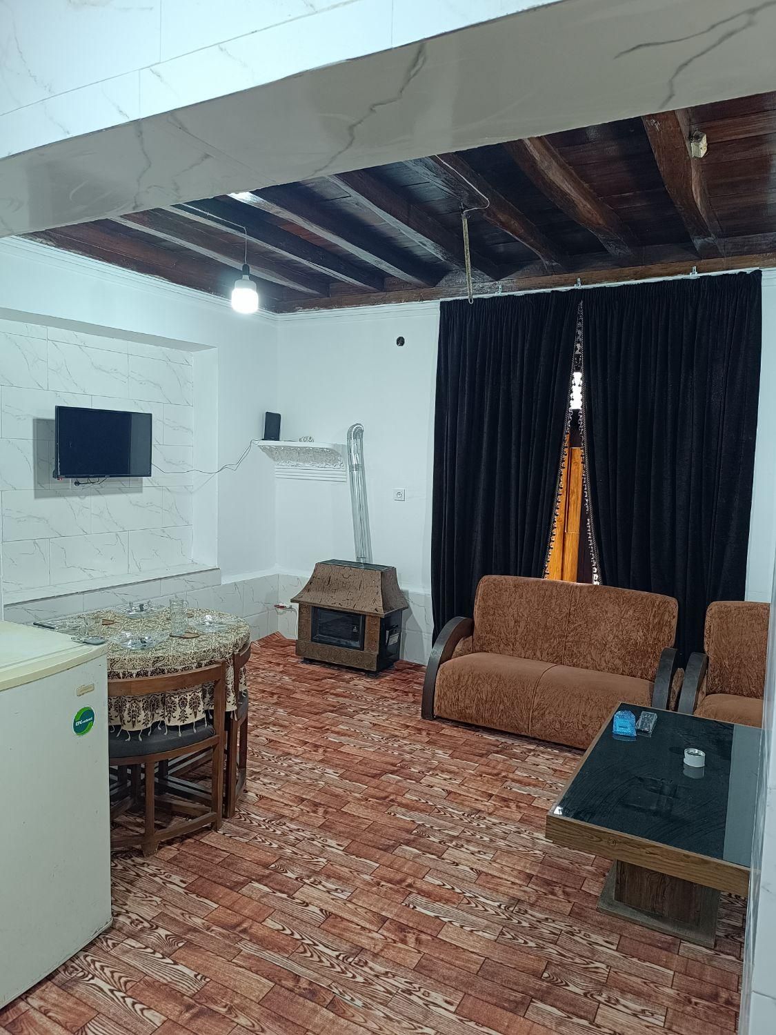 ویلا اجاره ای ماهی ۱۵ میلیون|اجارهٔ کوتاهمدت ویلا و باغ|بابل, |دیوار