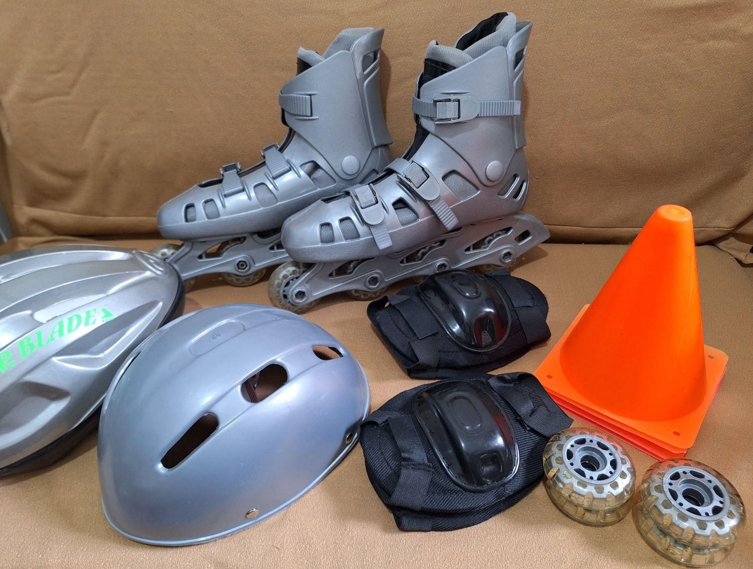 کفشهای اسکیت شیکاگو و تایگر|دوچرخه، اسکیت، اسکوتر|اراک, |دیوار