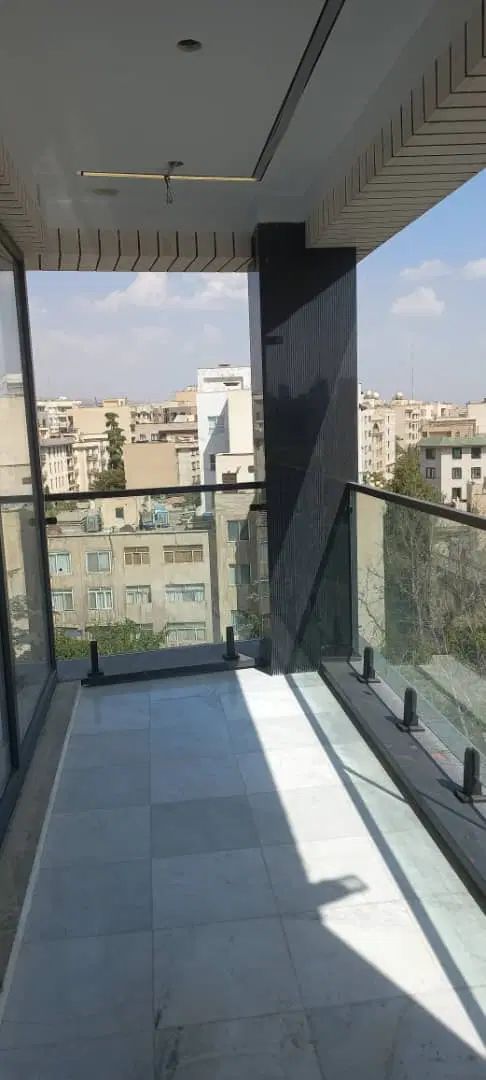 آکواریوم۱۹۲ متر،،تکواحدی،غرق نور،تهاتر با واحدکوچک|فروش آپارتمان|تهران, فرمانیه|دیوار