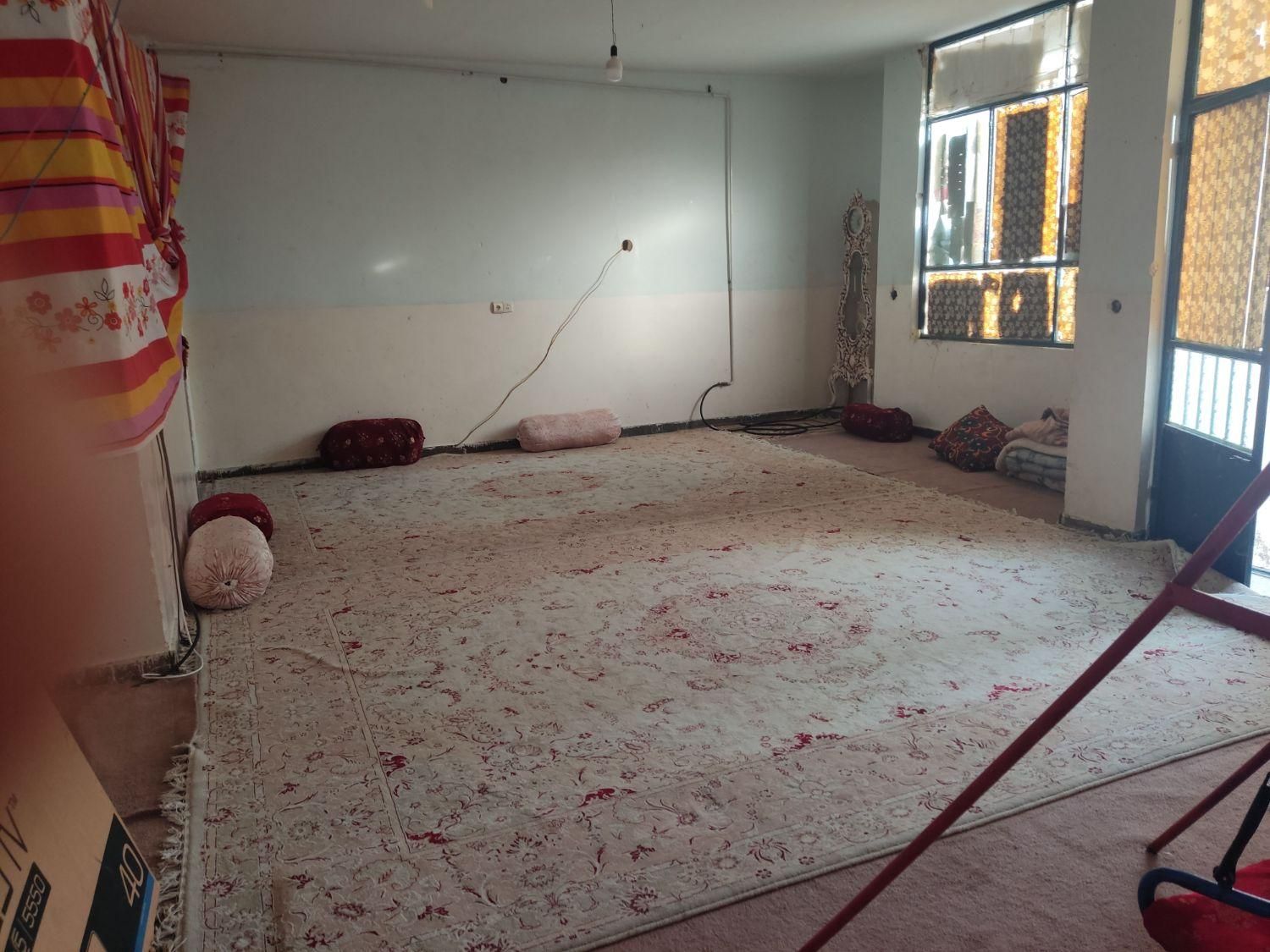 فروش خانه ویلایی  وسط شهر|فروش خانه و ویلا|ایرانشهر, |دیوار