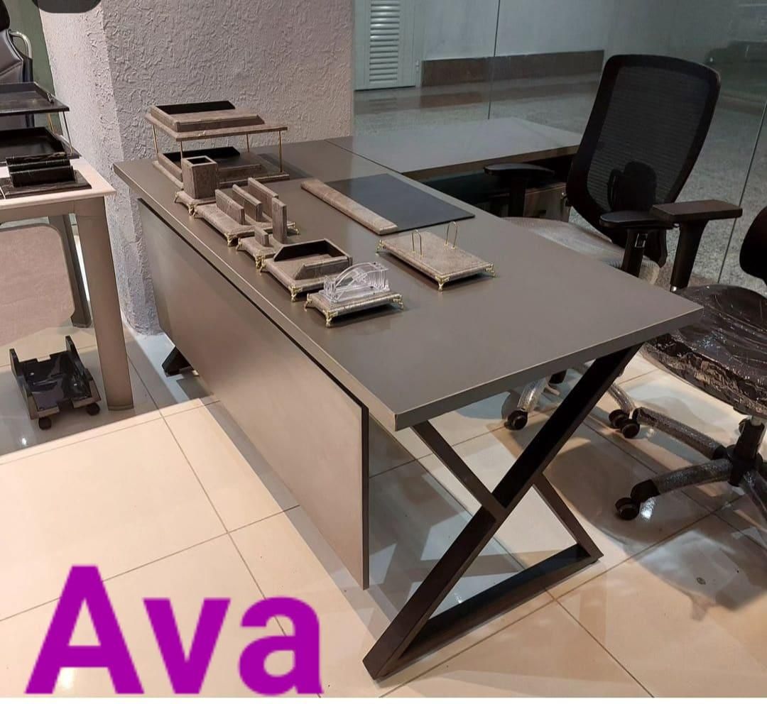 میز پایه فلزی|دفتر کار|سنندج, |دیوار