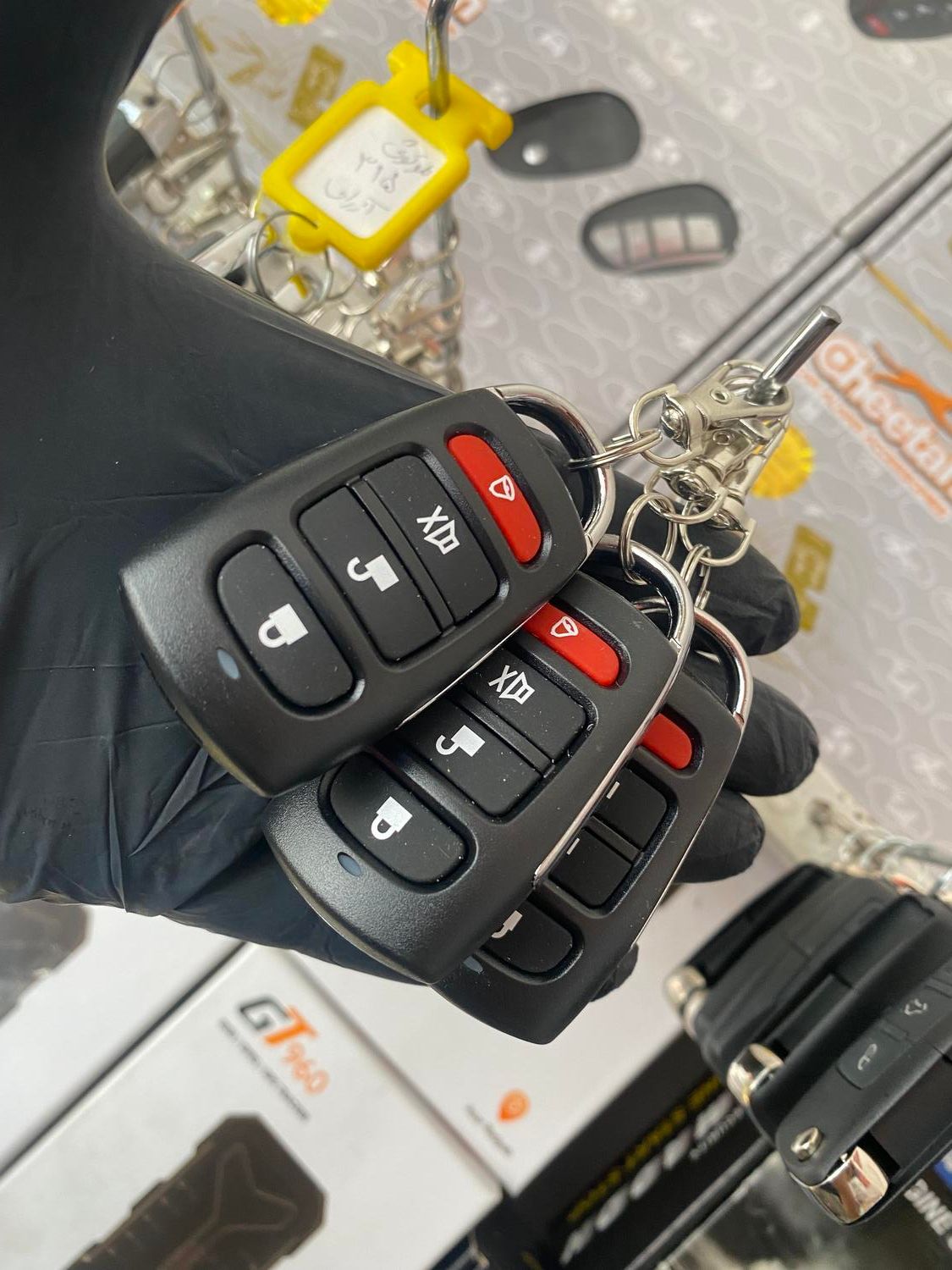 ریموت کرکره ریموت پارکینگ ریموت دزدگیر|قطعات یدکی و لوازم جانبی|زنجان, |دیوار