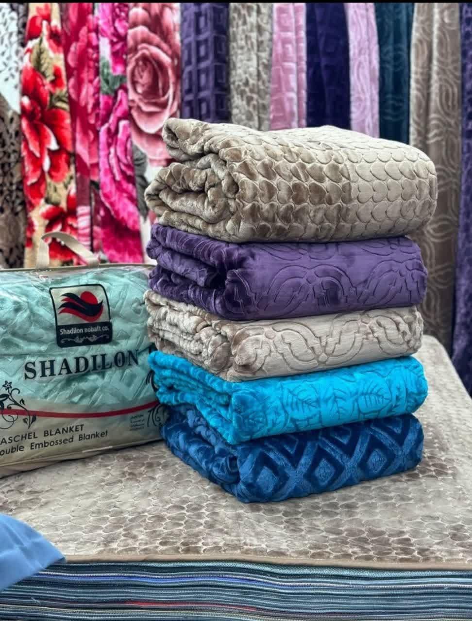 پتو شادیلون گلدار و ساده ۲ نفره قلبی و گل و برگی|رختخواب، بالش، پتو|مشهد, امیر|دیوار