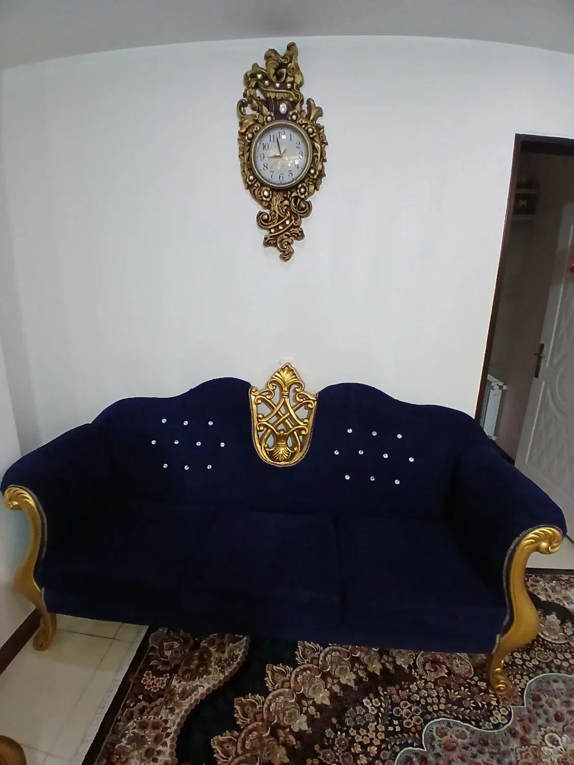 مبل هفت نفره مدل نیمه کلاسیک|مبلمان خانگی و میز عسلی|تهران, بهارستان|دیوار