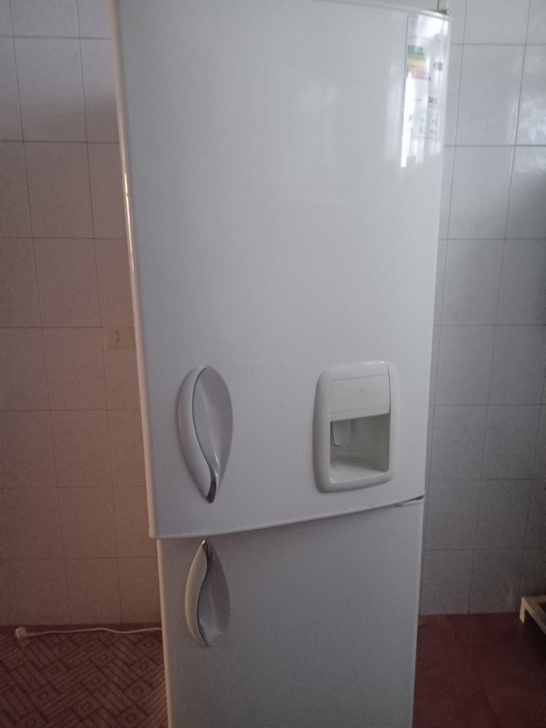 تعمیر و نصب ماشین لباسشویی ظرفشویی یخچال کولرگازی|خدمات پیشه و مهارت|کاشان, امیرکبیر|دیوار