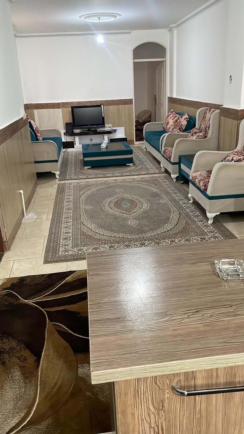 سوییت نزدیک بیمارستان امید|اجارهٔ کوتاه‌مدت آپارتمان و سوئیت|ارومیه, |دیوار