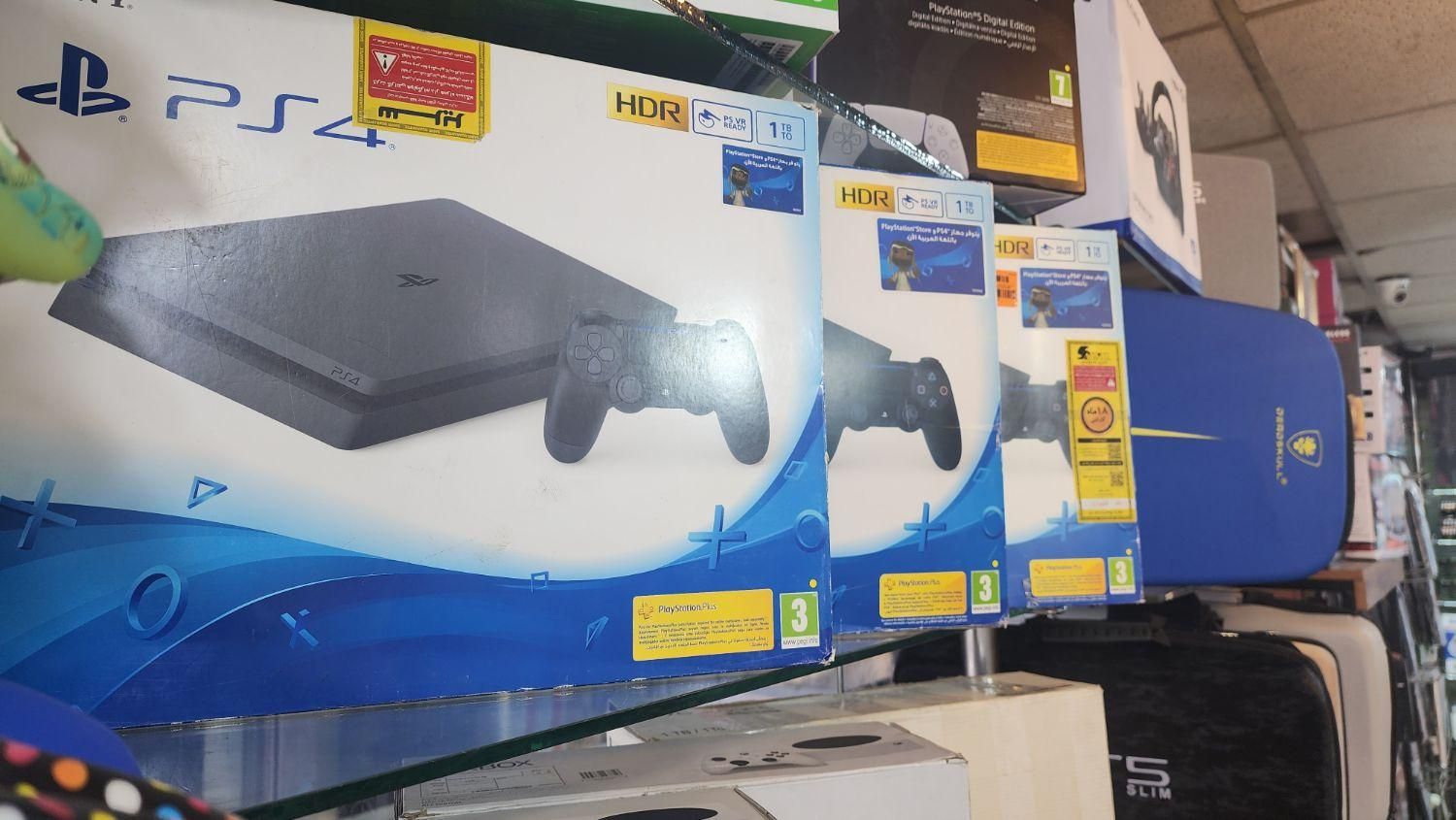 PS4 Slim یک ترابایت اکانتی|کنسول، بازی ویدئویی و آنلاین|تهران, فردوسی|دیوار