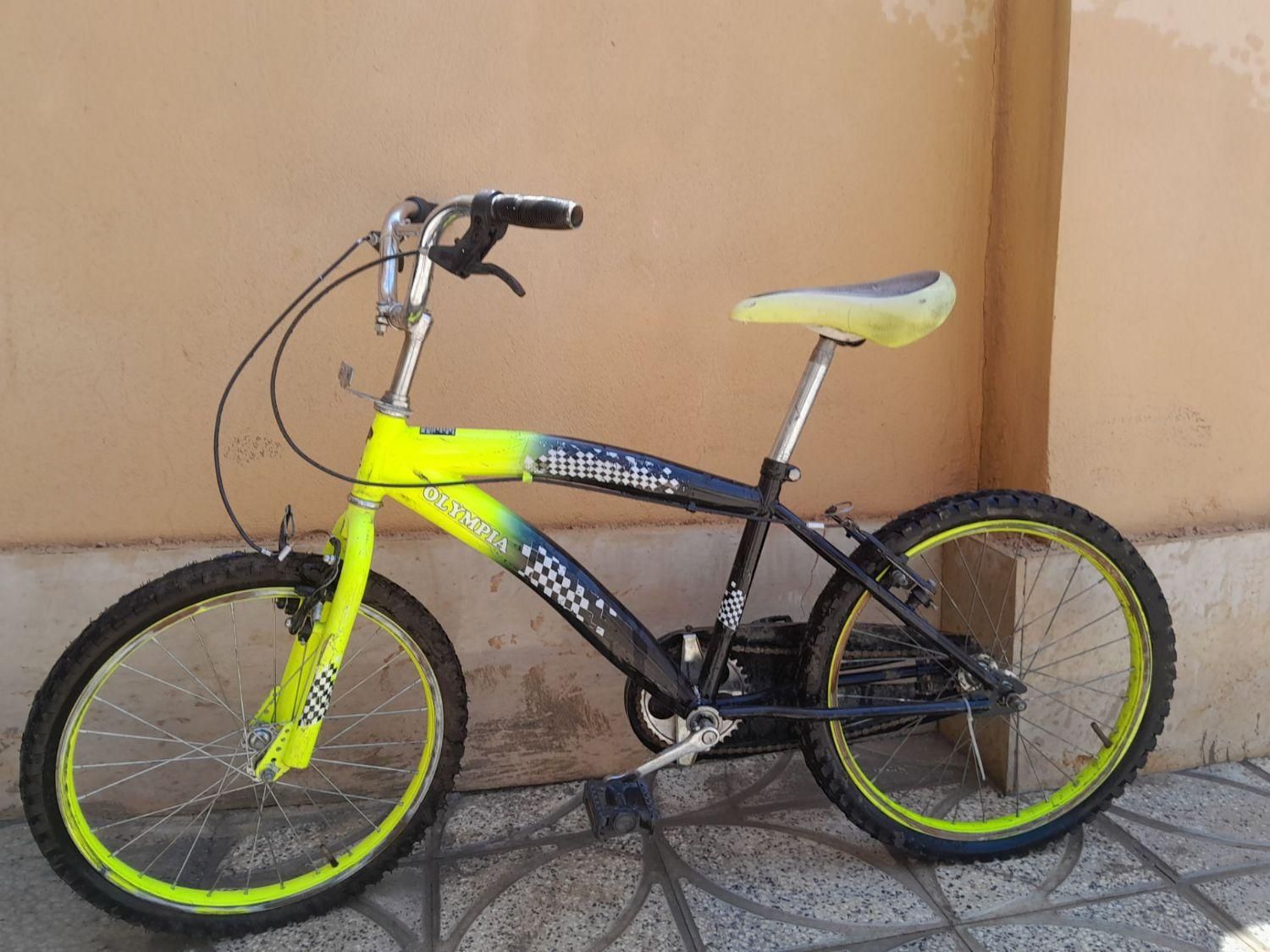 دوچرخه|دوچرخه، اسکیت، اسکوتر|هشتگرد, فاز ۱ مهستان|دیوار