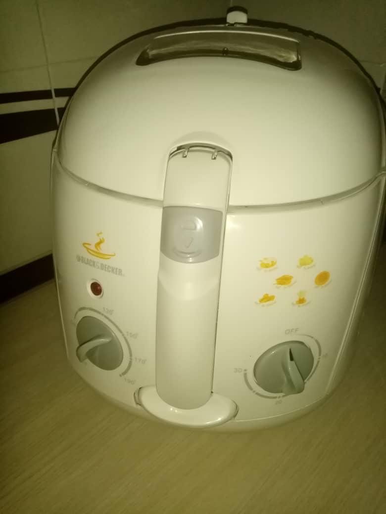 سرخکن با روغن مارک بلک اندکر نواستفاده نشده|اجاق گاز و لوازم برقی پختوپز|جهرم, |دیوار