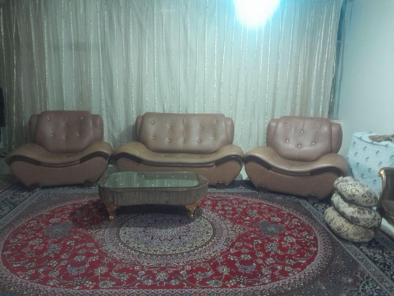اجاره سویت،روزانه،کوتاه مدت|اجارهٔ کوتاه‌مدت آپارتمان و سوئیت|شاهین‌شهر, بانک استان|دیوار