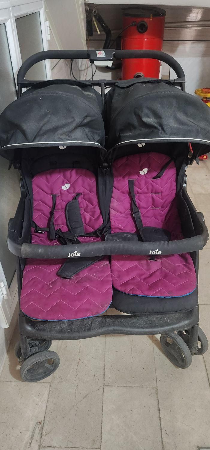 گالسکه دوقلو کاملا سالم و نو مارک جویی|کالسکه و لوازم جانبی|شیراز, شهرک گلدشت حافظ|دیوار