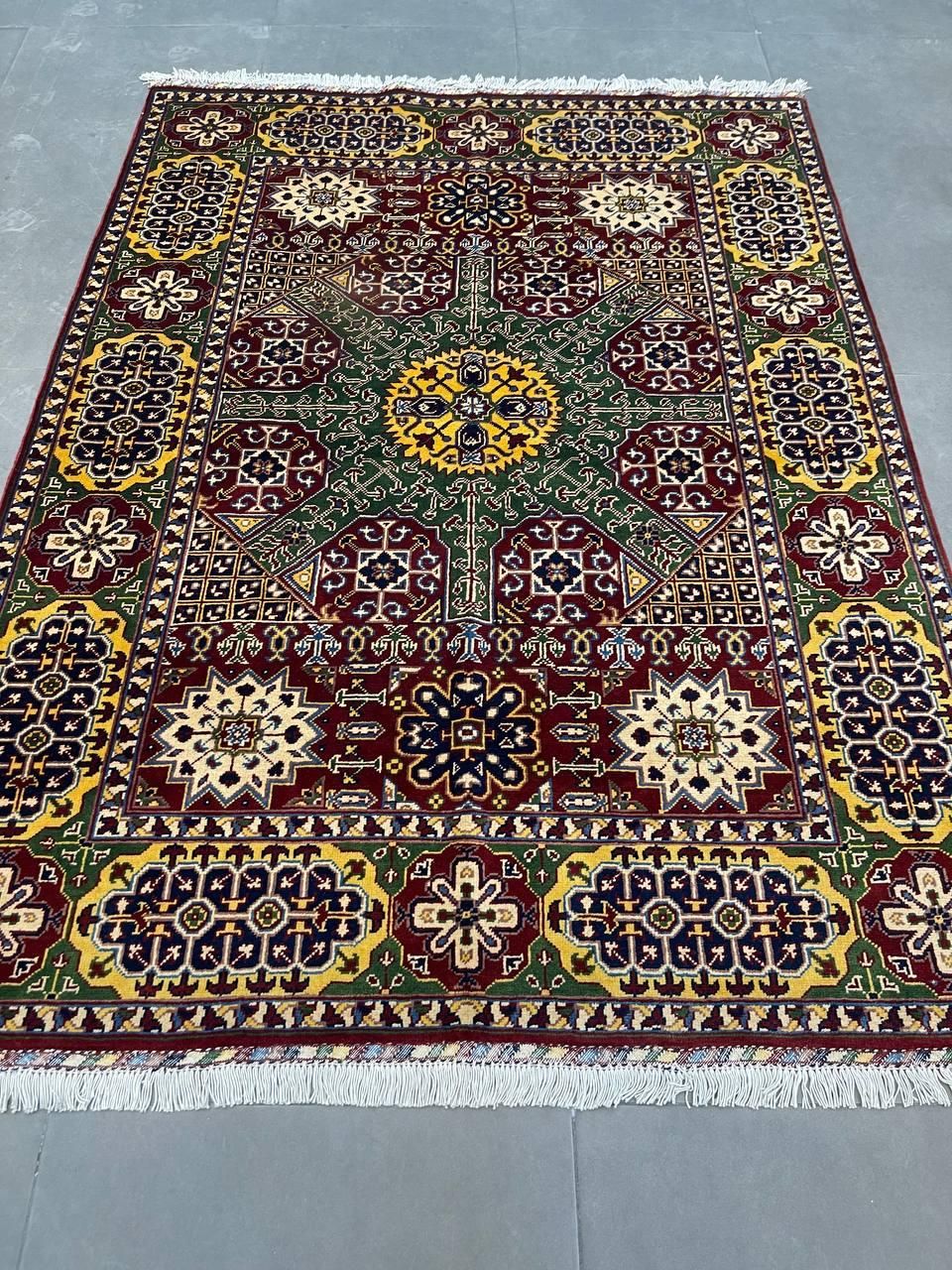 فرش دستباف گنبدی تمام کرک ۳/۵ متری ریزباف|فرش|مشکین‌دشت, |دیوار