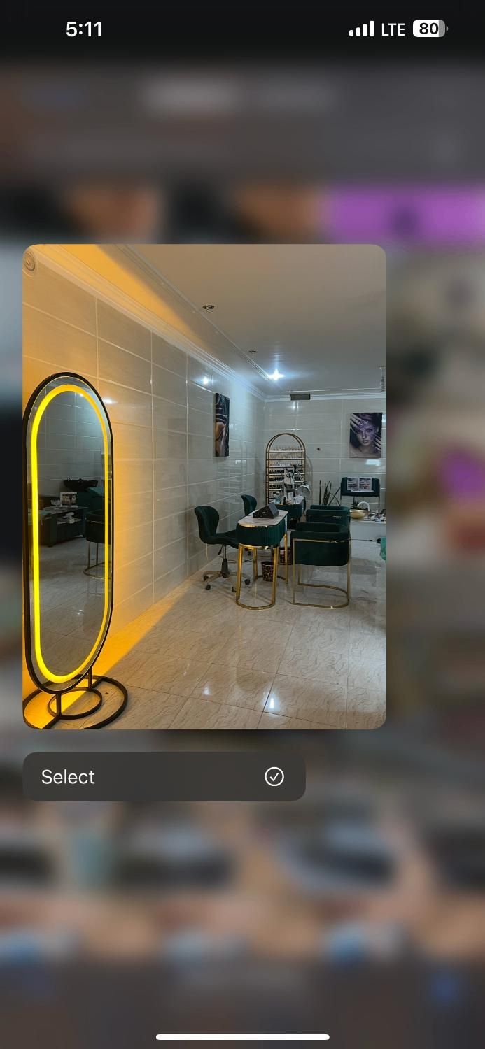 دوعدد میز ناخن با چهارصندلی و یک استندلاک ویک تخت|آرایشگاه و سالن‌های زیبایی|یزد, |دیوار